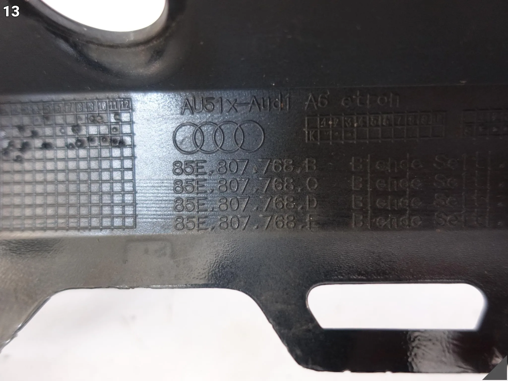 AUDI A6 S6 E-TRON 85E S-LINE 24- KRATKA ATRAPA W ZDERZAK PRAWA PRZÓD (PDC) 5e9fc4986103f50aa891179686b4ad9b