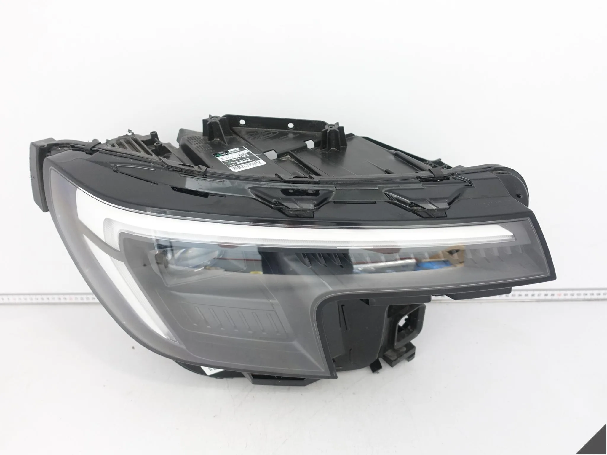 FORD EXPLORER EV 23- LAMPA HEADLIGHT FULL LED PRAWA PRZÓD EUROPA 9b39379ef450f18cde935d18991f48e6