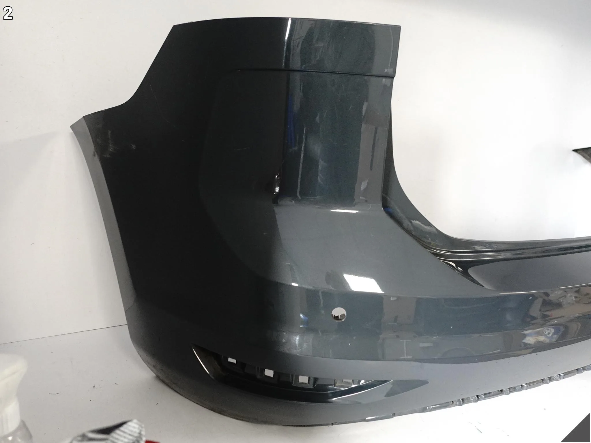 VW TOURAN III 3 5TA 15-26 ZDERZAK BUMPER TYŁ (4xPDC) 5TA807421A a6bea8af305fff0f25d8d3a3fcb809ca
