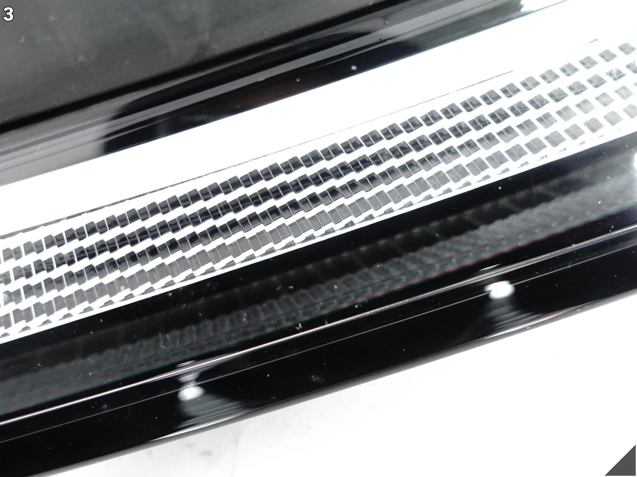 MERCEDES EQC W293 19-23 LAMPA LED ŚRODKOWA NAD GRILL LISTWA PRZÓD EUROPA b5b2a1ccceae29d3a60c8d3ceddff558