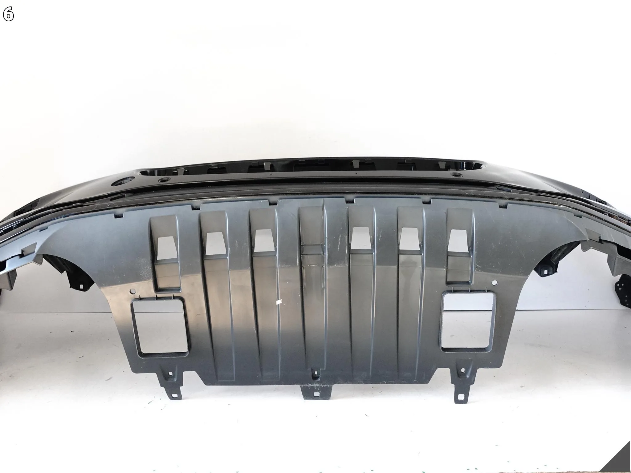 JAGUAR I-PACE X590 18-24 ZDERZAK BUMPER PRZÓD (SPRYSKI / 6xPDC) f49bf8547bf9ad7f5076cd3aebd2adb9
