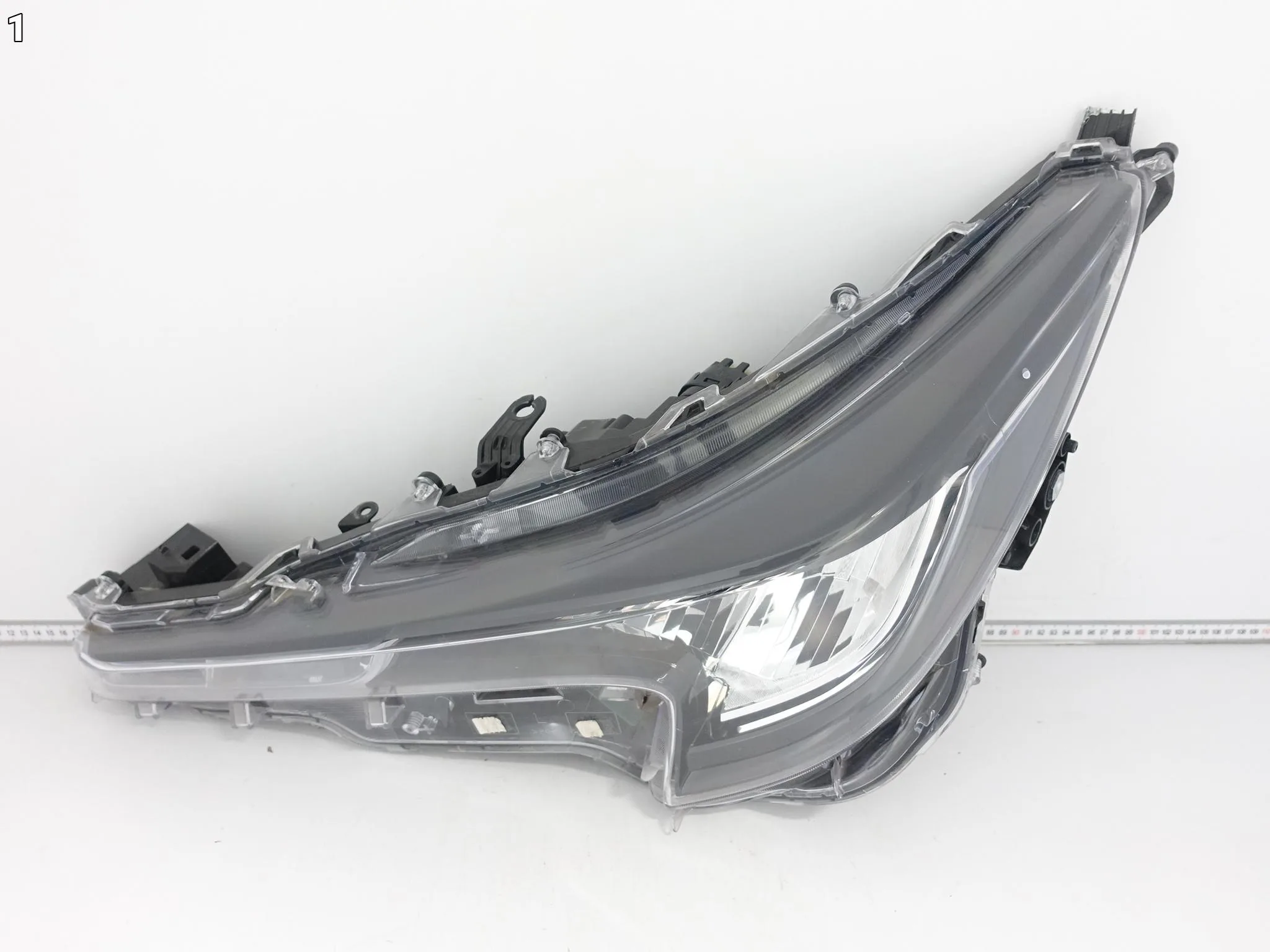 TOYOTA COROLLA E21 E210 XII KOMBI HB 18-22 LAMPA FULL LED LOW LEWA EUROPA a97792160cd125f4c87da6c0a5b12db0