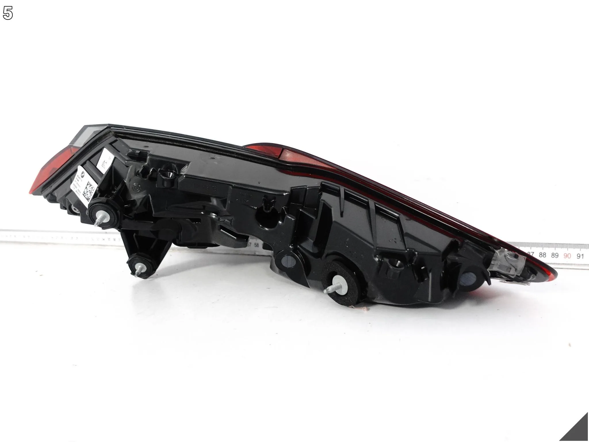 BMW M8 F91 F92 F93 8 G14 G15 G16 18- LAMPA LED W BŁOTNIK TYŁ LEWA EU 0a503bfcae721e43150346ba534a714a