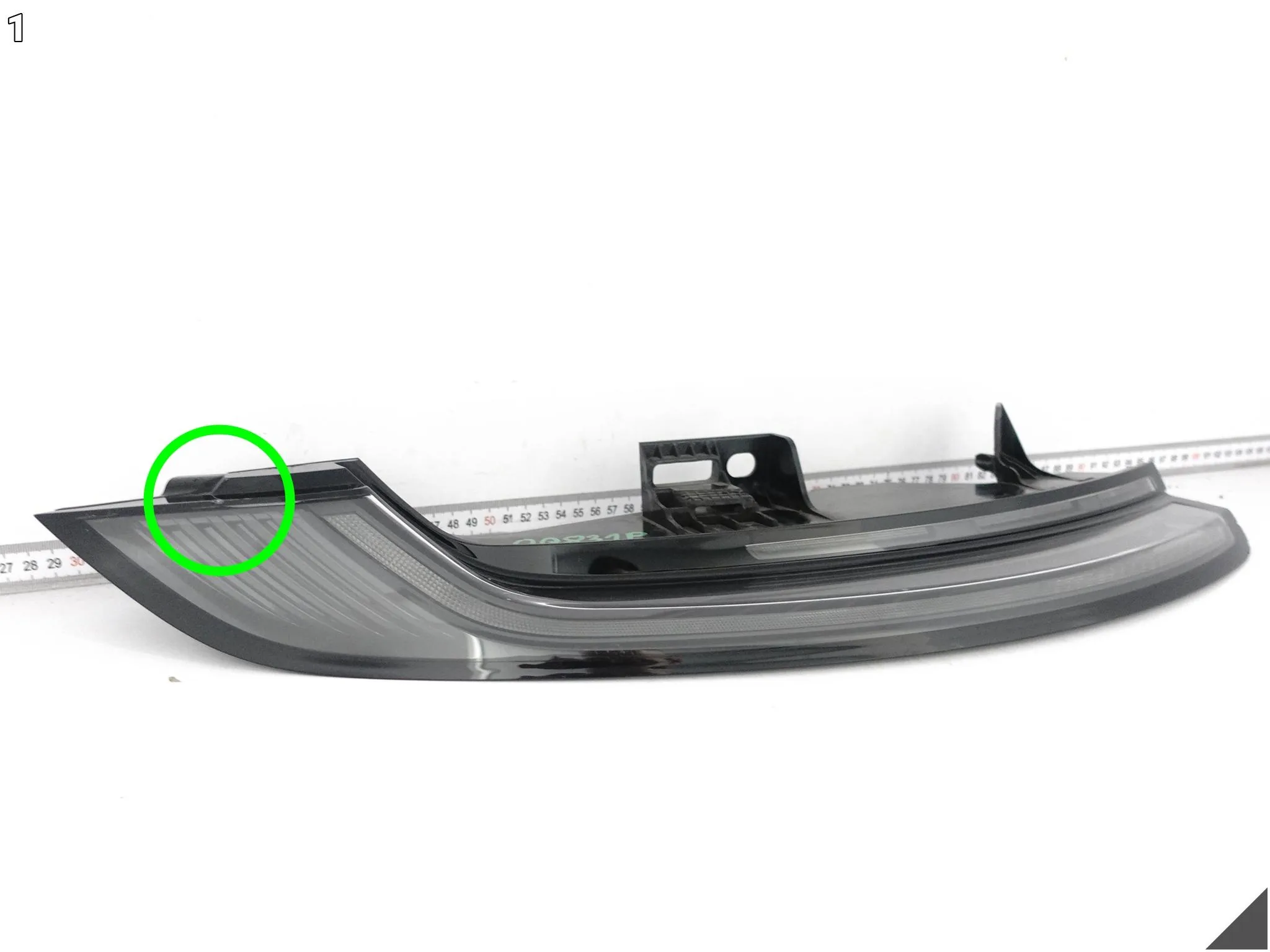 PORSCHE 911 992 19-24 LAMPA LED W BŁOTNIK LEWA TYŁ EUROPA BASE 992945091E 6687fbe423ae7f557f7bf3b291a1c850