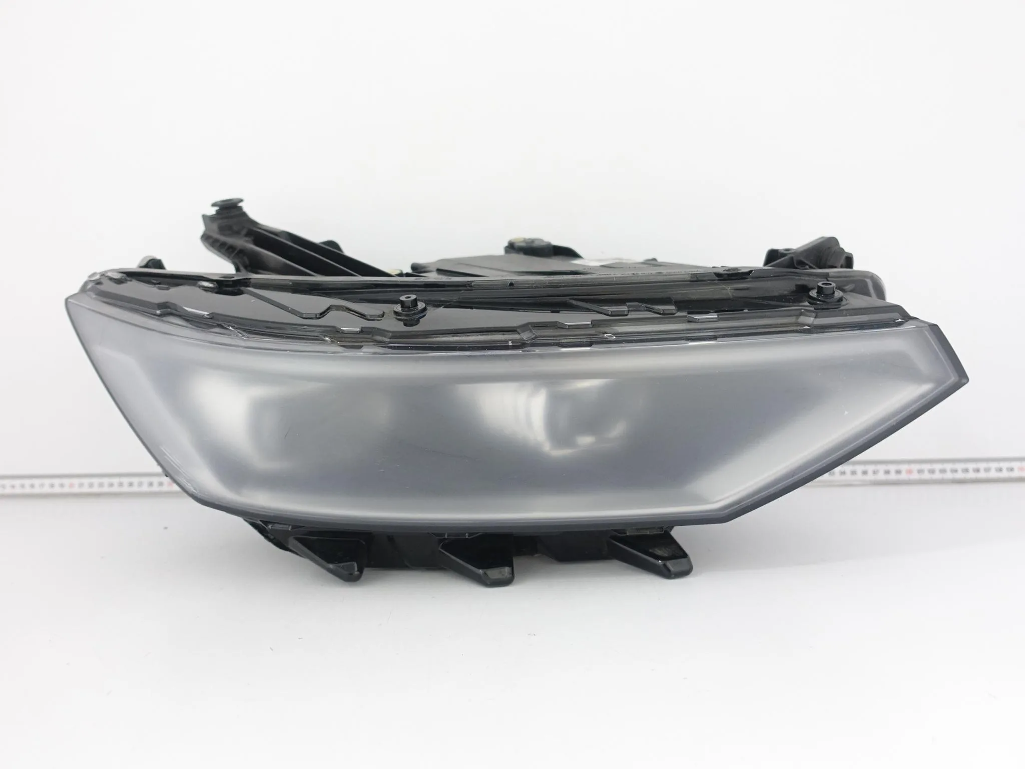 VW PASSAT B8 3G1 LIFT 19-23 IQ.LIGHT MATRIX FULL LED LAMPA PRAWA EUROPA 38e7a238b9ab9b83712dff3ea68f554f
