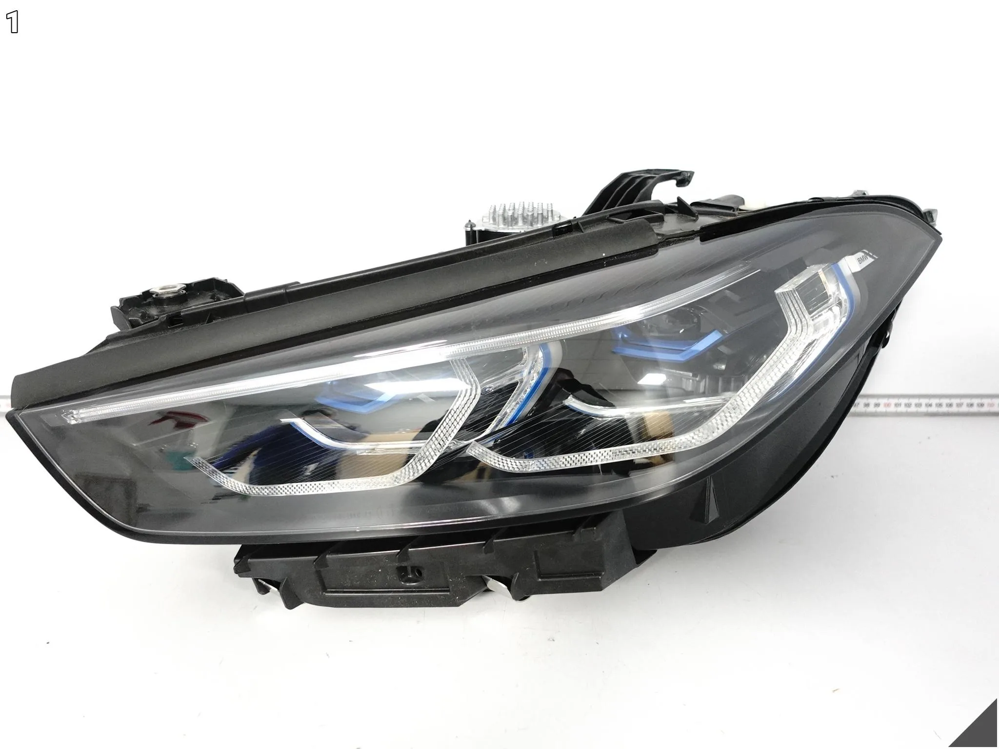 BMW M8 F91 F92 F93 8 G14 G15 G16 18- LAMPA LASER LEWA PRZÓD SHADOW LINE EU d3d38f0574ddb5975f7ee79dfb86a929