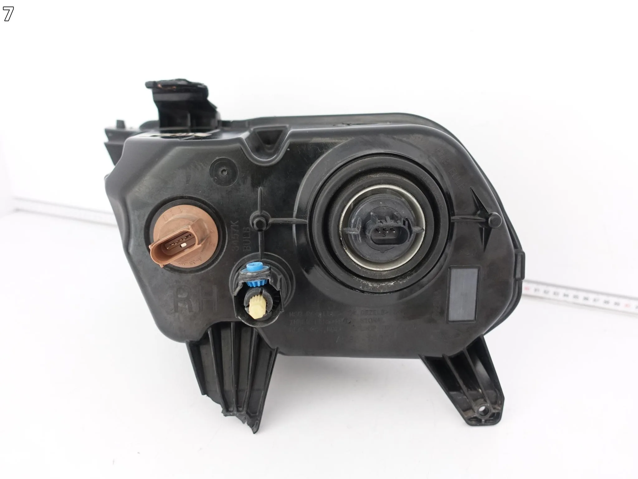 FORD MUSTANG V 5 GT 09-12 LIFT PRAWA LAMPA ZWYKŁA HALOGEN PRZÓD 20ac7782b4d548545011f16a67f46645