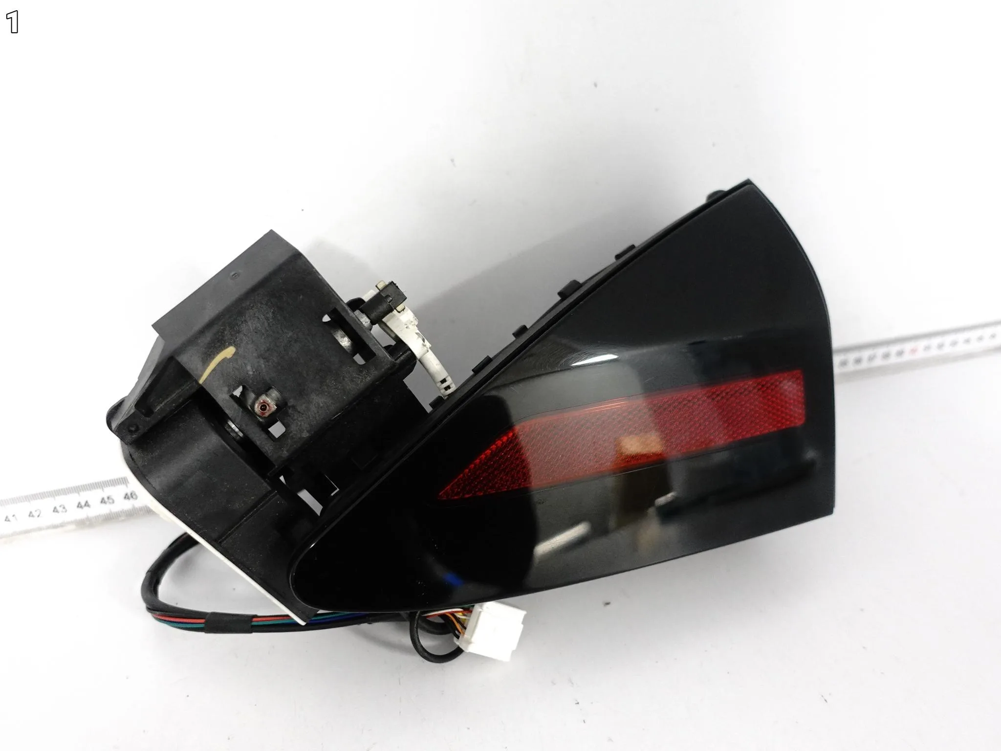 TESLA MODEL S PLAID 21-26 LIFT KLAPKA PORTU ŁADOWANIA LAMPA LEWA TYŁ EU f7284b7610ba76bb3f6ecda5abb13277
