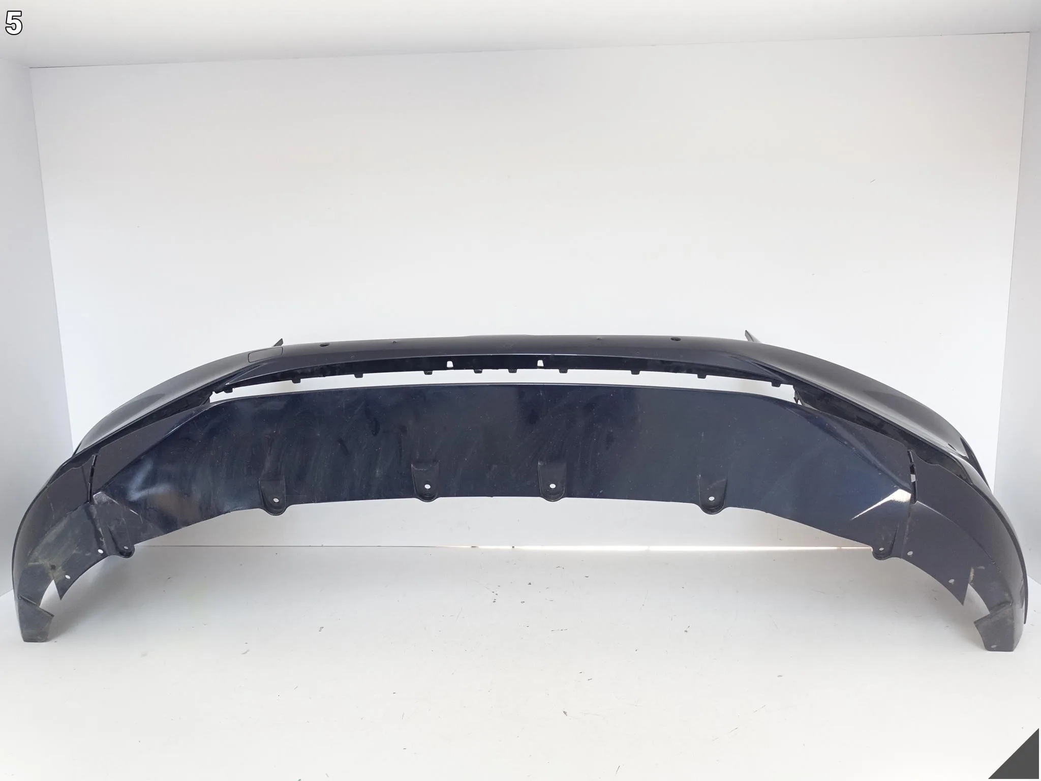 BMW 5 G60 G61 ZWYKŁY BASIC 23- ZDERZAK BUMPER ZAŚLEPKA PRZÓD (6xPDC) ba54ea2ce08dbde537398c164f104e1f