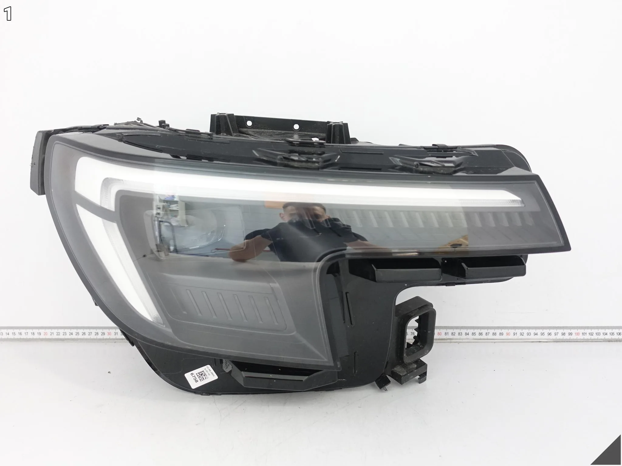 FORD EXPLORER EV 23- LAMPA HEADLIGHT FULL LED PRAWA PRZÓD EUROPA f0640afb8550699d379b7caf9a47f572