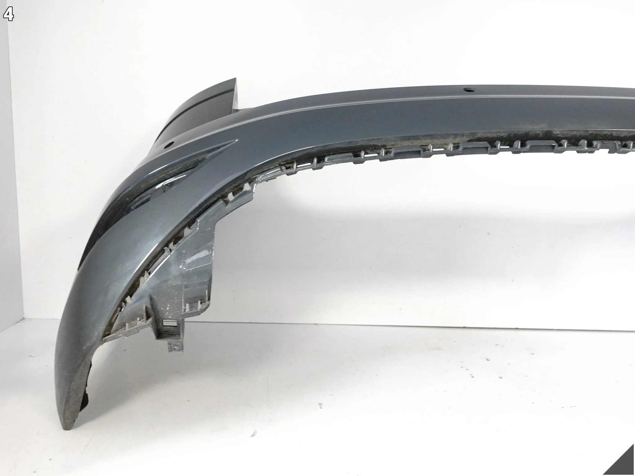 VW TOURAN III 3 5TA 15-26 ZDERZAK BUMPER TYŁ (4xPDC) 5TA807421A d392aeb1bb6909e96cc7538f38af2f59