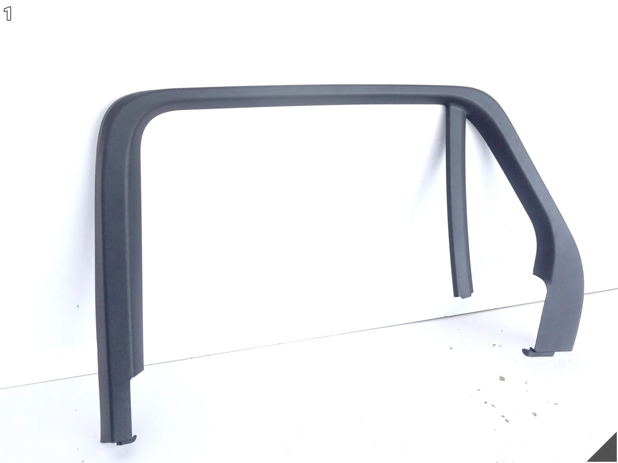 MERCEDES GLC I 1 X253 15-22 LISTWA RAMKA OSŁONA WEWNĘTRZNA DRZWI PRAWA TYŁ 4faa753711a0cd8f2ead644485e6ceb3