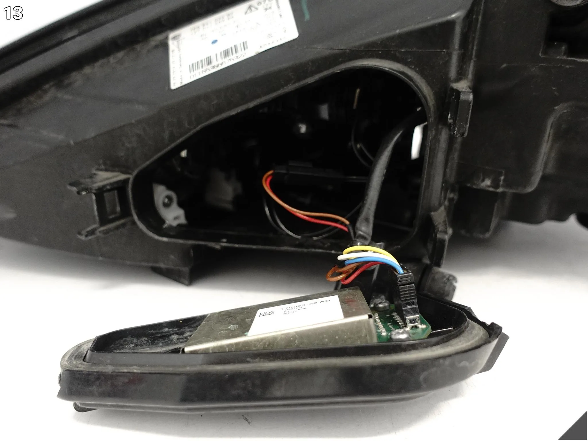 PORSCHE CAYENNE 7P5 958 10-14 TURBO GTS LAMPA XENON + LED PRAWA PRZÓD EU 74996bd5c48d4be60aebd6319ec0db92