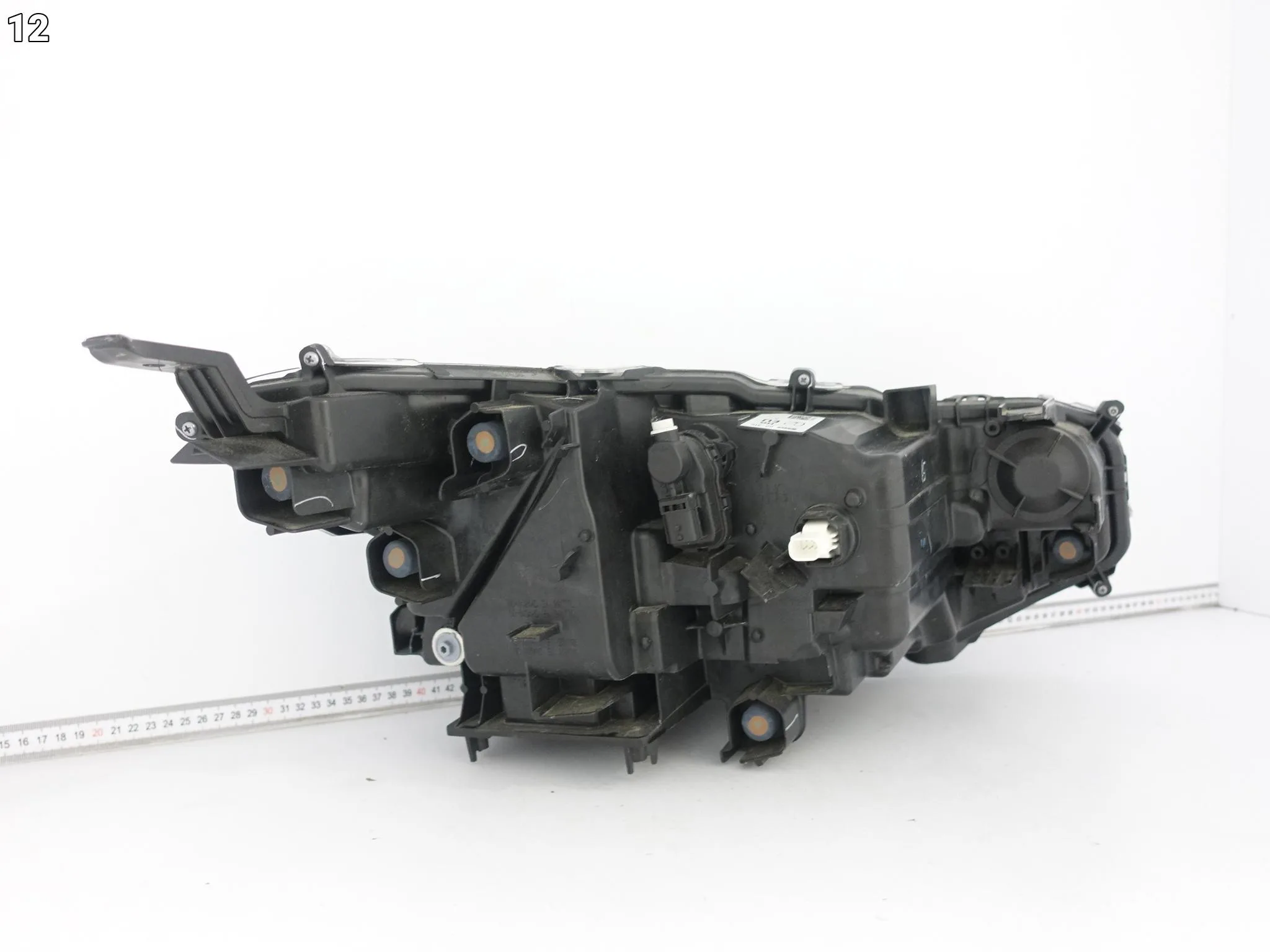 TOYOTA YARIS CROSS XP210 20- LAMPA FULL LED LEWA PRZÓD EUROPA 390e010bf04355a61215a46d345637dd