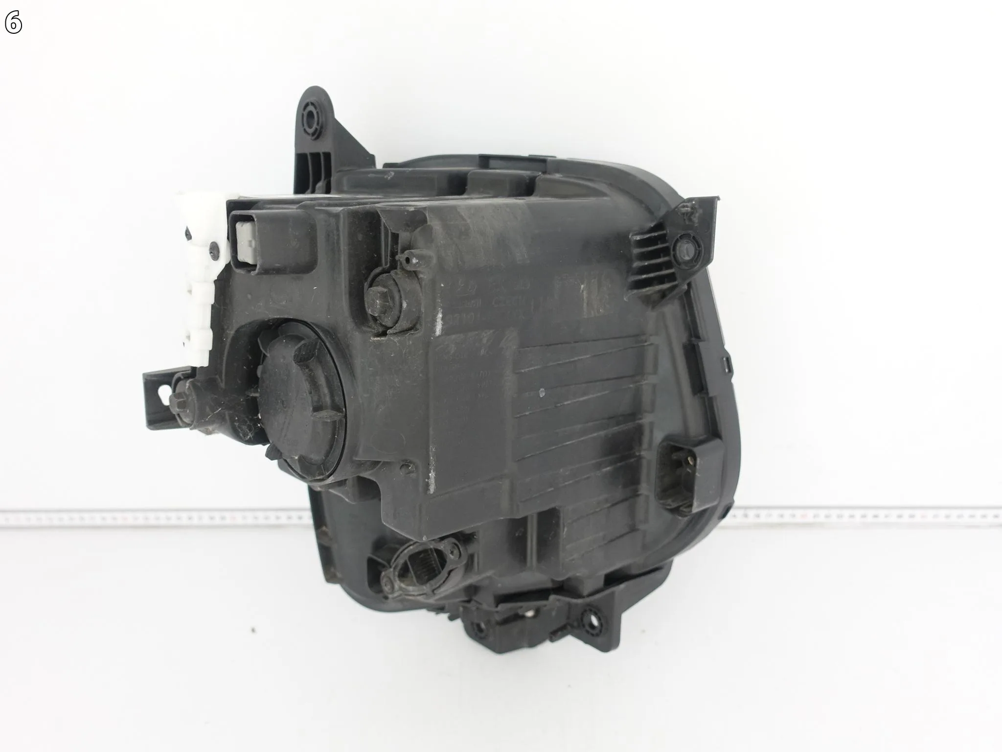 HYUNDAI TUCSON IV 4 NX4e 20-24 LAMPA ZWYKŁA HALOGEN LEWA PRZÓD EUROPA b3059802164c07191e075eea245d5742