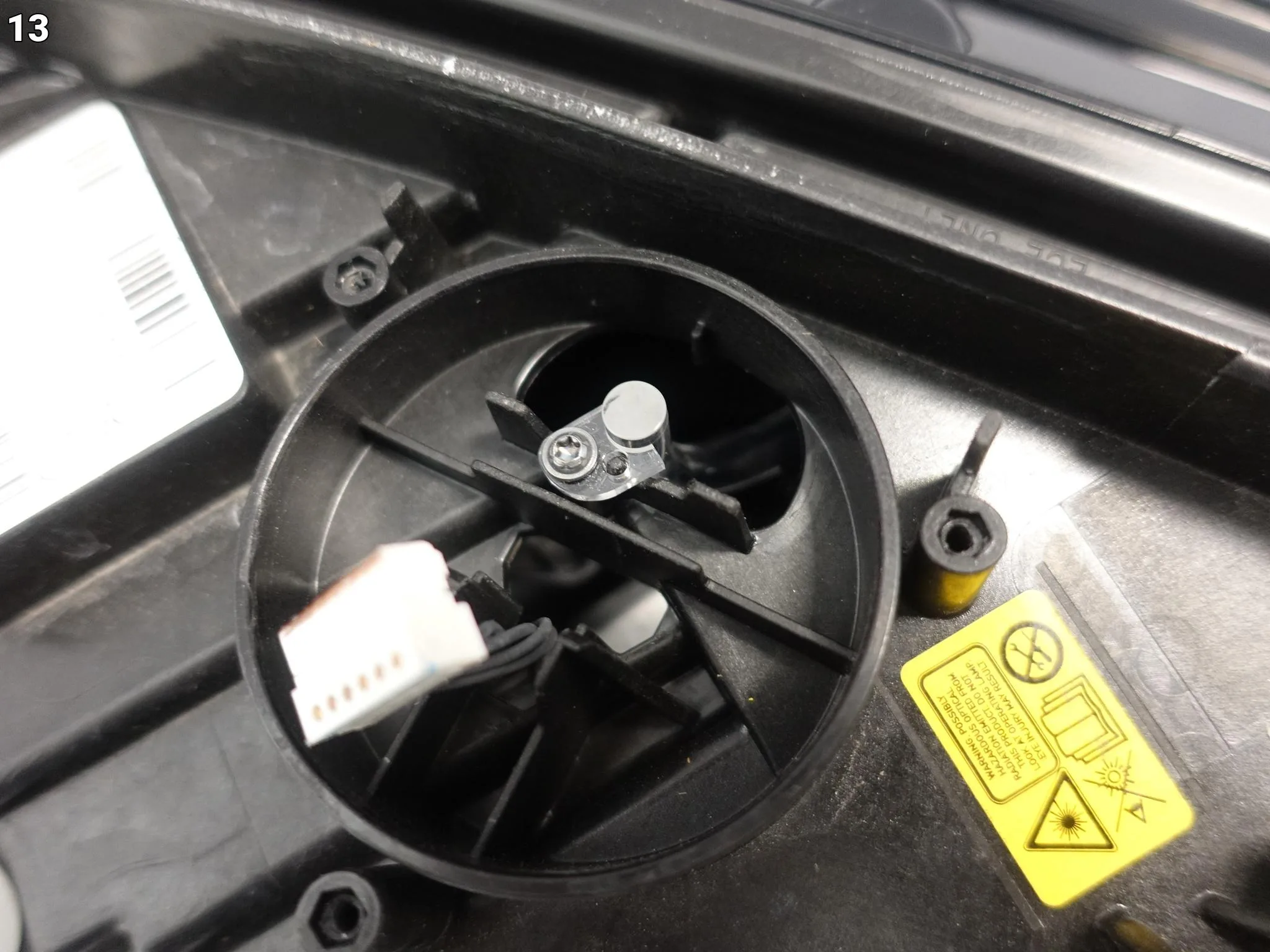 BMW 3 G20 G21 18-22 LASER LAMPA LEWA PRZÓD EUROPA 51e7c5d65838af3df59e4c7f49202379