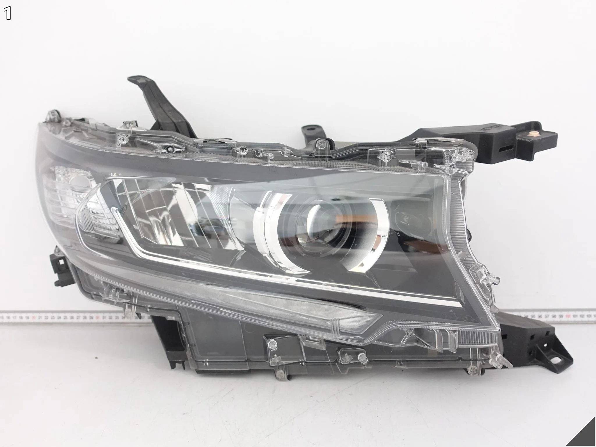 TOYOTA LAND CRUISER J150 150 J15 LIFT 18-22 LAMPA FULL LED PRAWA PRZÓD EU 2033f608843c538f5a4a902af446f344