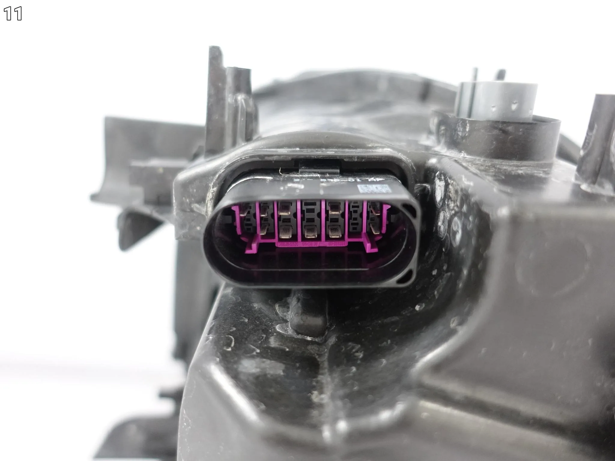 PORSCHE CAYENNE III E3 9Y0 18-23 LAMPA MATRIX FULL LED LEWA CZARNA EUROPA 46ecf4a24c8b9cce9f5316b6e0289306