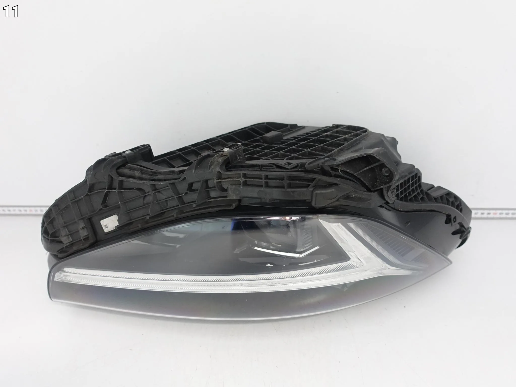 VOLVO C40 EC40 XC40 LIFT 22- LAMPA FULL LED PIXEL PRAWA PRZÓD EUROPA 48f68ee041453f78360c352dff9b0169