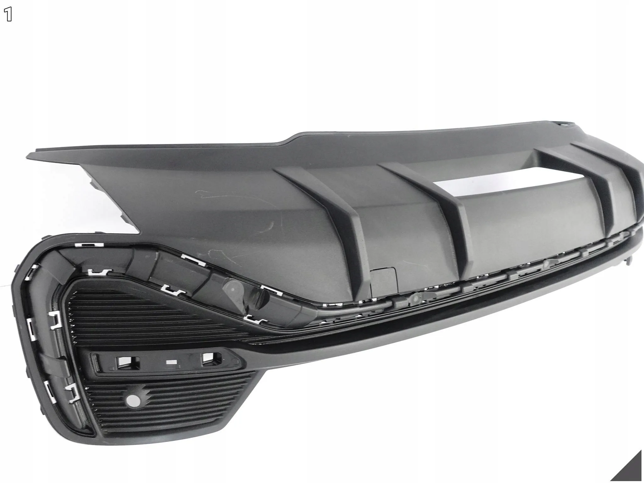 AUDI Q3 II 2 83F S-LINE SPORTBACK 18- ZDERZAK SPOILER DYFUZOR TYŁ B.ŁADNY 15c913cad46c0a90b45b1c21a05daa21