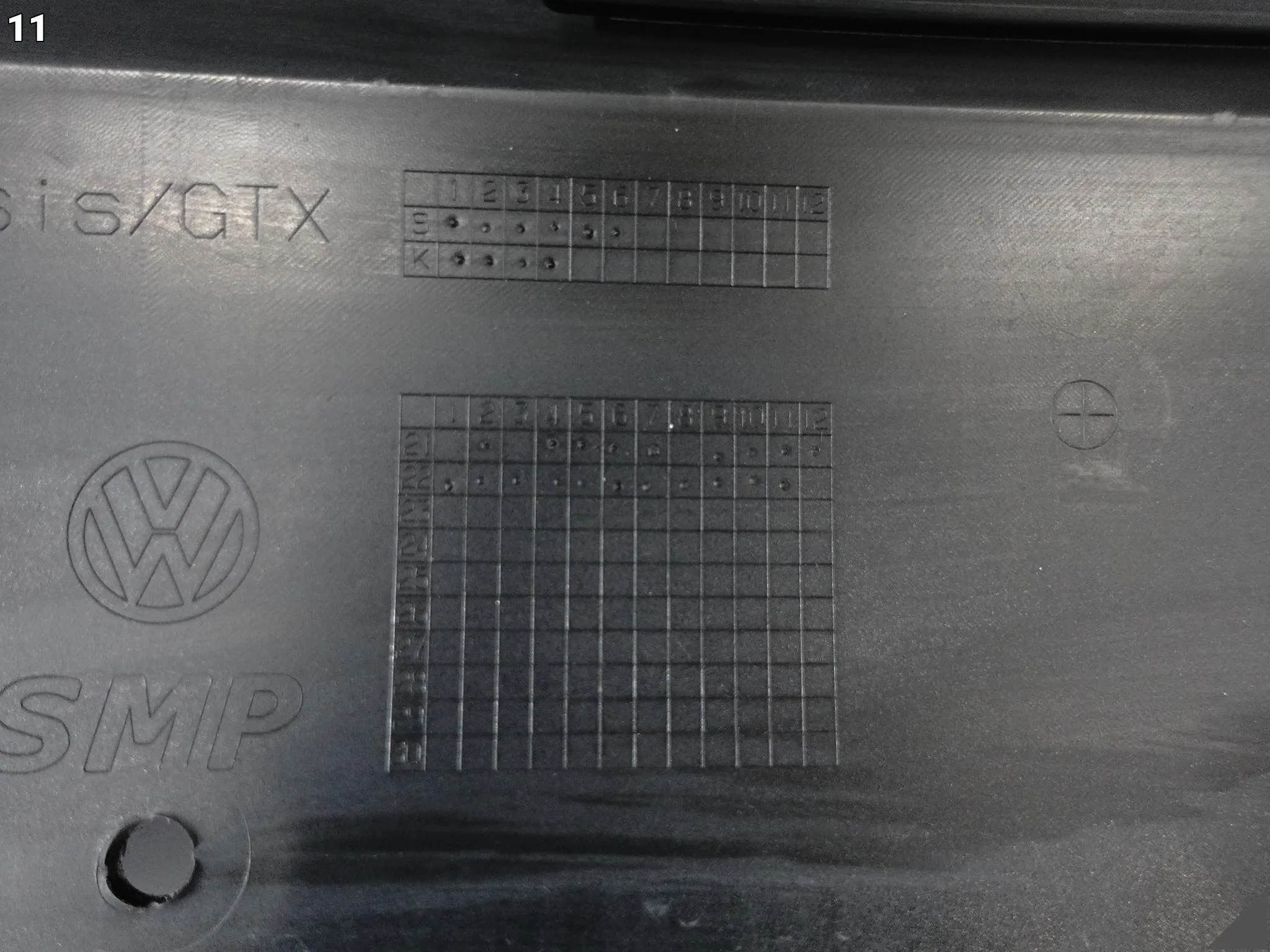 VW ID4 ID.4 ZWYKŁY / GTX 11A 20- ZDERZAK BUMPER ATRAPA GRILL PRZÓD 82ce5c1ef31966aba8544971a49b5fef