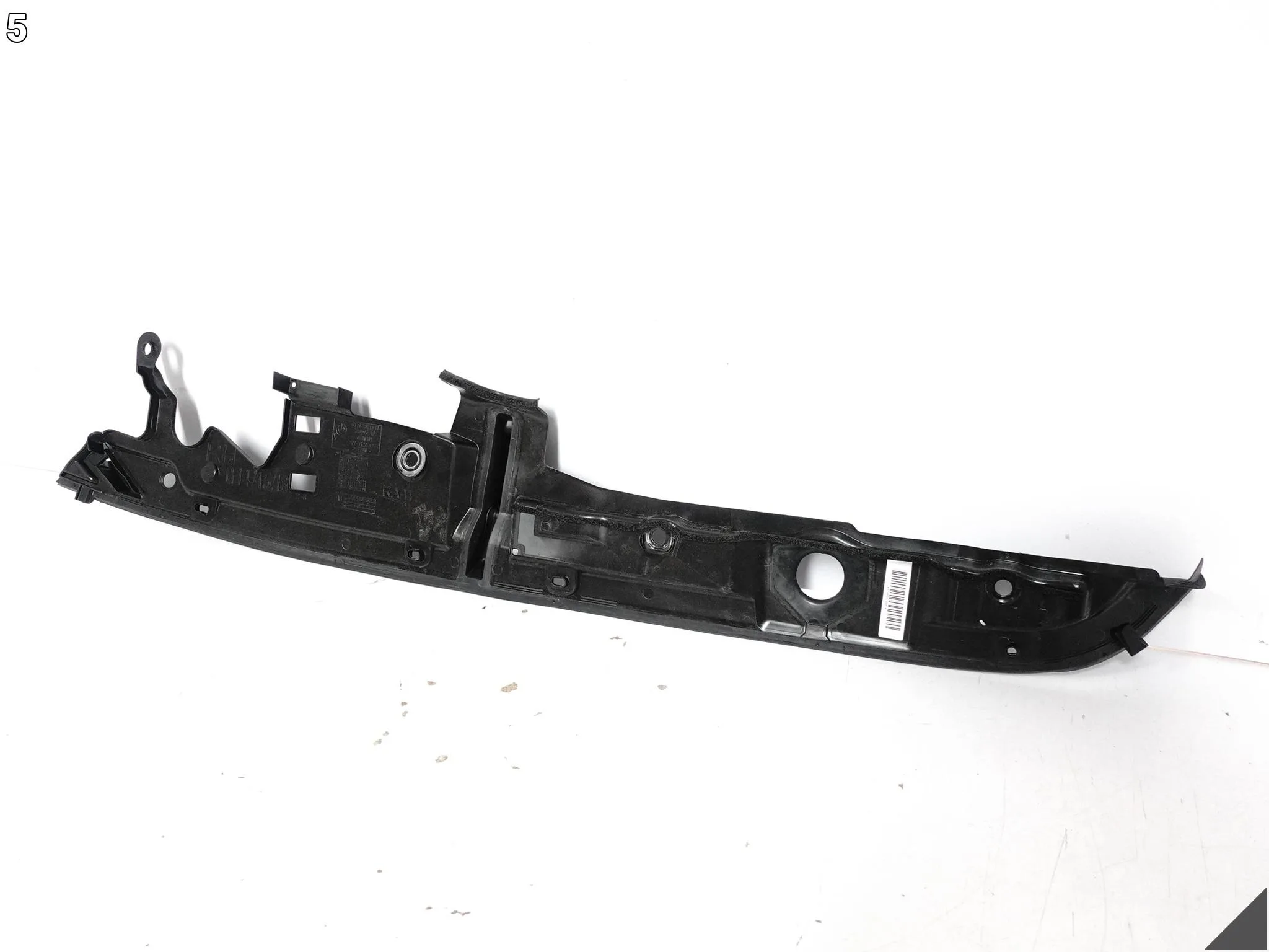 BMW M8 F91 F92 F93 8 G14 G15 G16 18- LISTWA USZCZELKA BŁOTNIK PRZÓD PRAWA b67b7ba3ea3c4ba75a6c36e7b35e4c7f