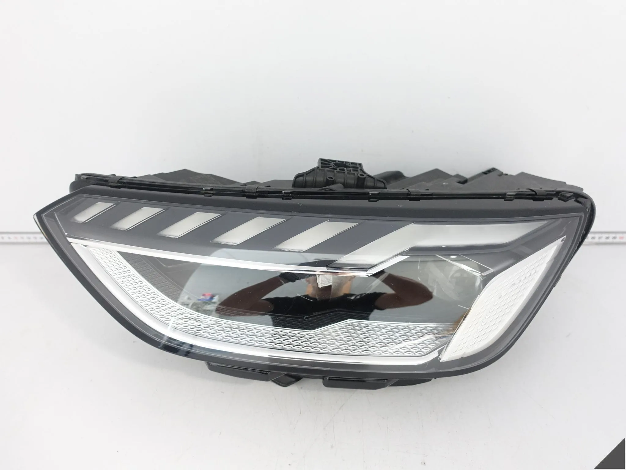 AUDI A4 S4 B9 8W0 LIFT 19-25 LAMPA HEADLIGHT FULL LED MATRIX LEWA PRZÓD EU 4eef02a9bbe648dc20a805ef9f487a4d