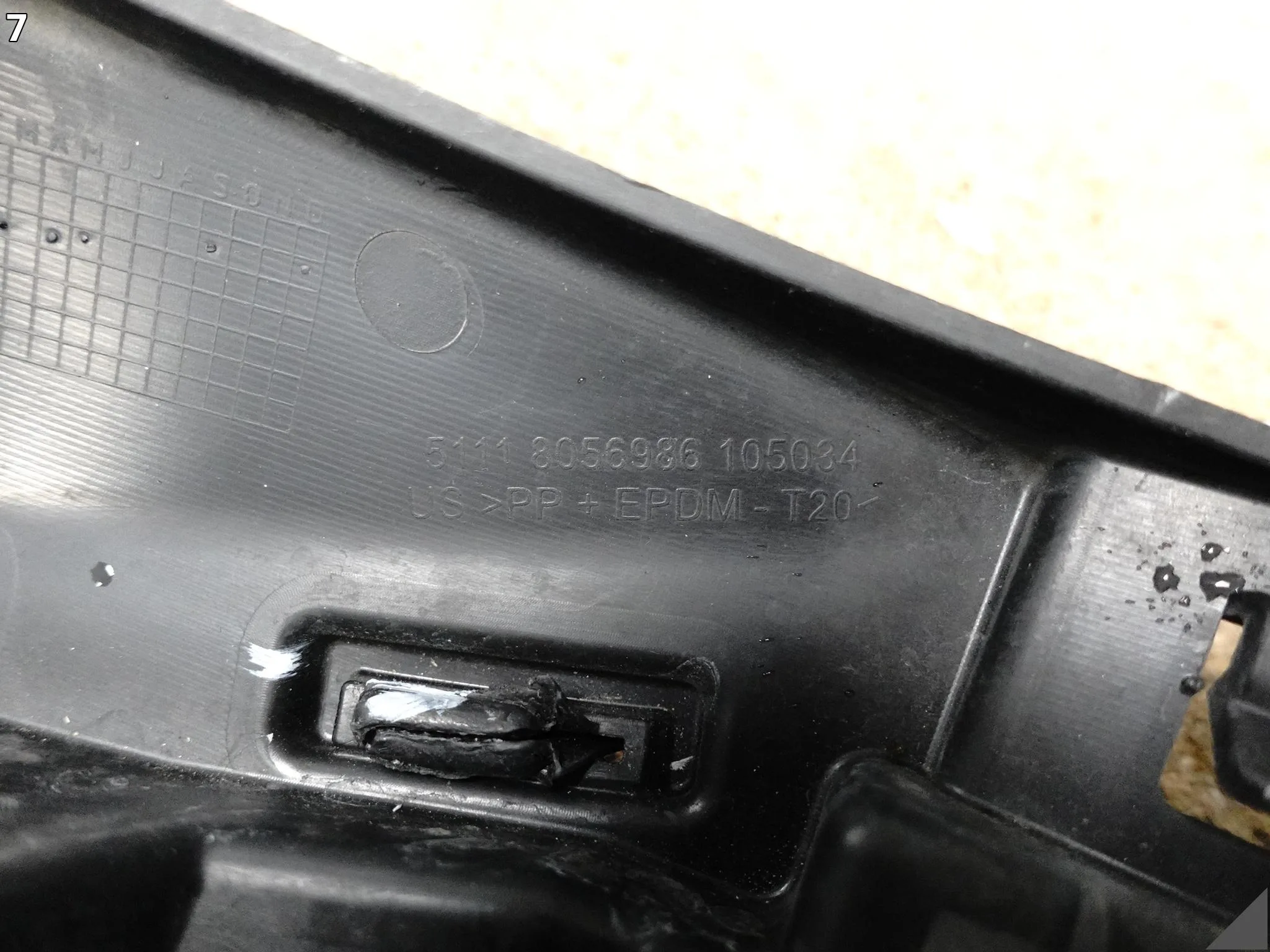 BMW X3 F25 LIFT X4 F26 M-PAKIET 14-17 ŚLIZG KOSZYK MOCOWANIE PRAWE PRZÓD f354ca63ec893dd44009533cfec3db25