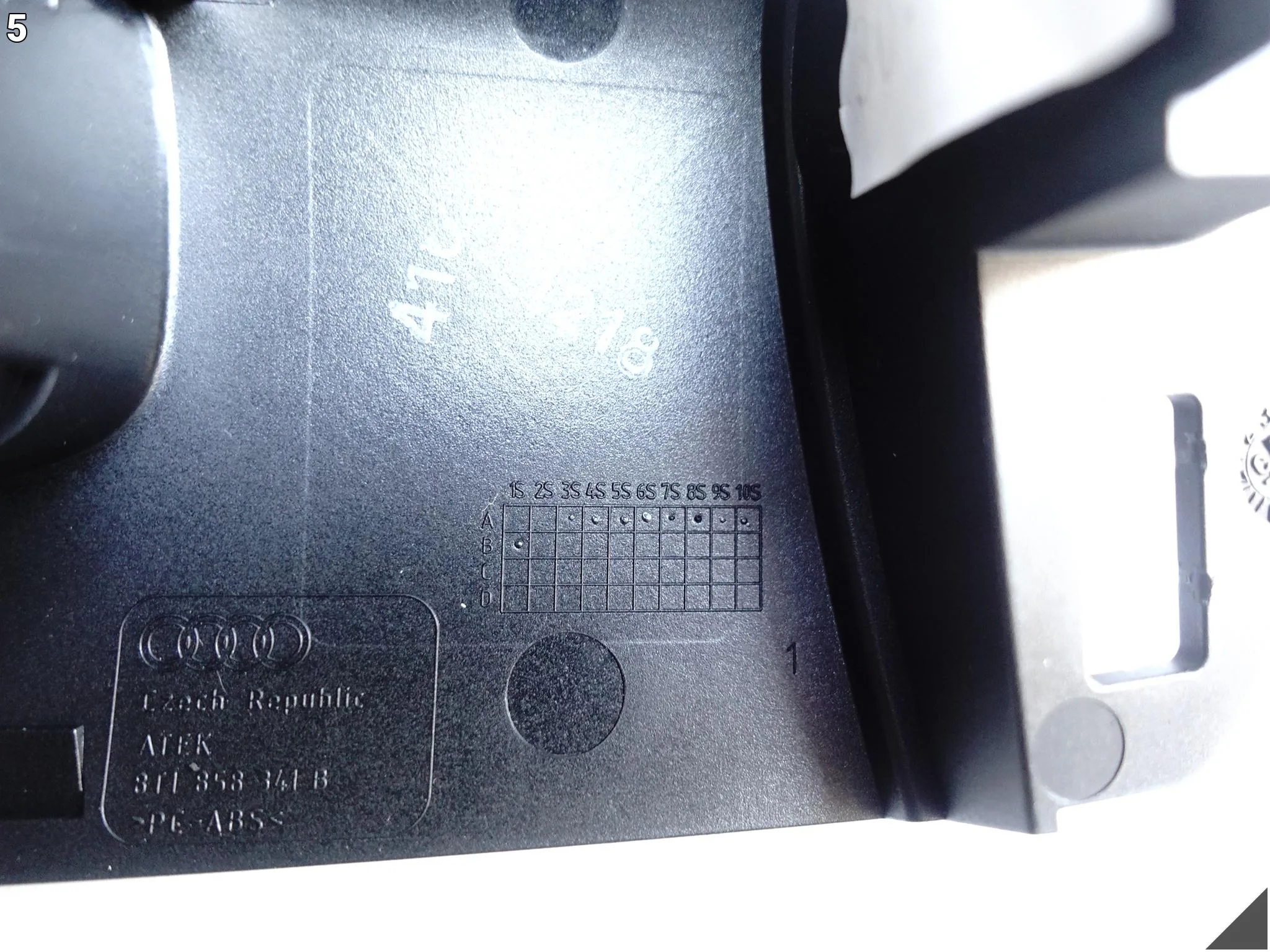AUDI A5 S5 8T0 A4 S4 8K0 B8 07-16 RAMKA LISTWA PRZEŁĄCZNIKA ŚWIATEŁ KOKPIT 125f53c6cda21a2c68f76e85879c4b5f