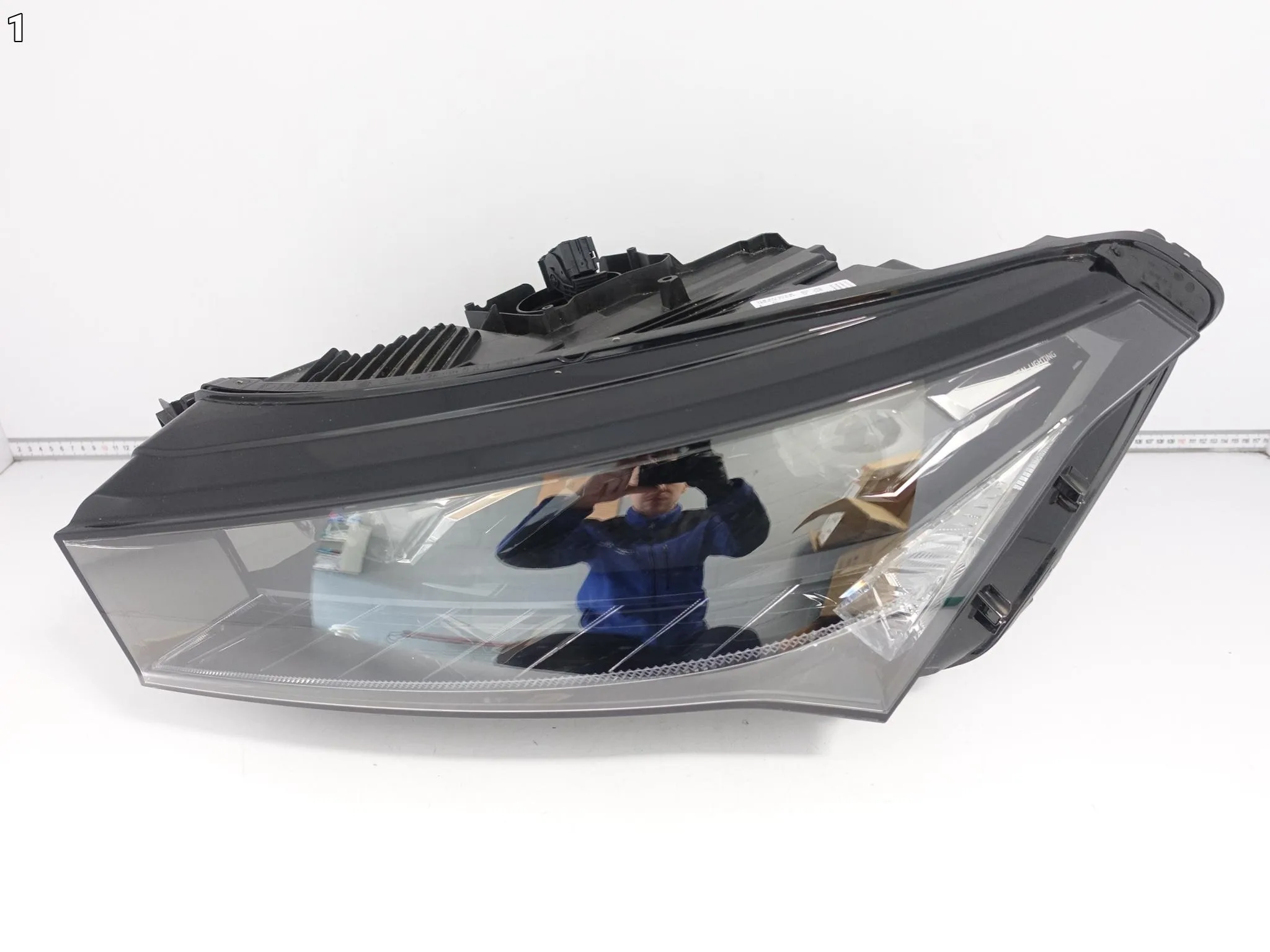SKODA ENYAQ iV ELECTRIC 5LB 20-25 LAMPA FULL LED CRYSTAL LIGHTING LEWA EU d82f52ad71ff8e074c7024dc4857d2f7