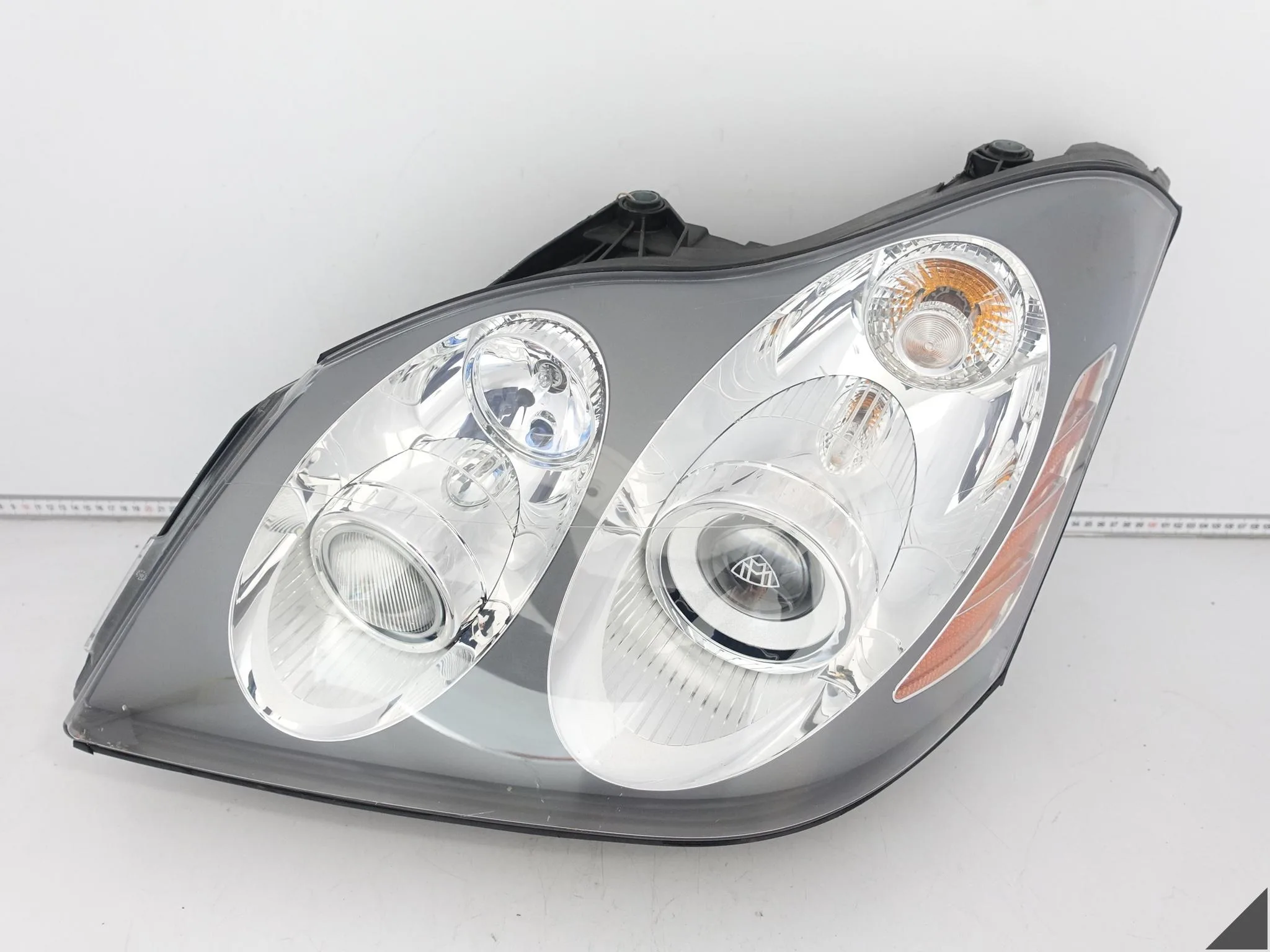 MAYBACH 57 W240 62 V240 03-13 LAMPA HEADLIGHT XENON LEWA PRZÓD USA 0e78b179010b5e0c8076c979a47c5f68