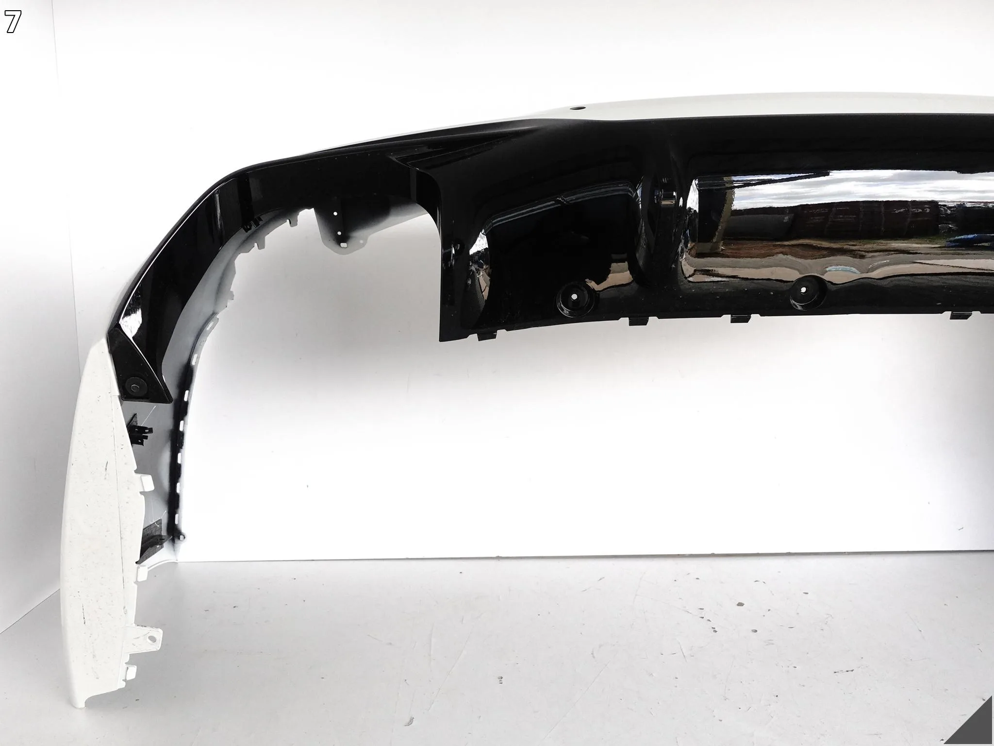 BMW M8 F91 F92 F93 M-POWER 19-25 ZDERZAK TYŁ SPOILER DEMONTAŻ ALPINWEISS 160cf4edaa00894241d8d76aff709915