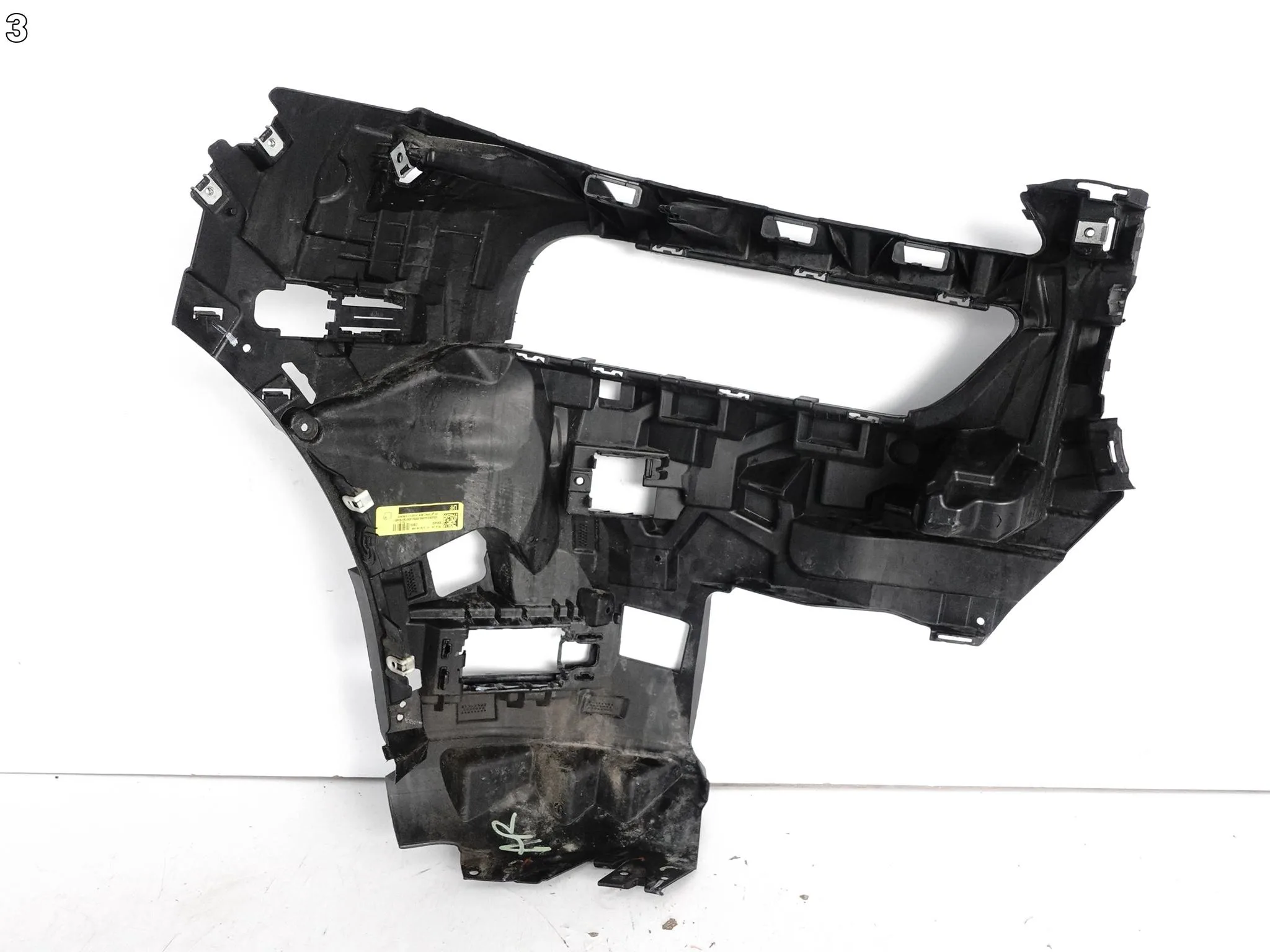 BMW X7 G07 LIFT LCI 22- ŚLIZG WZMOCNIENIE MOCOWANIE W ZDERZAK PRZÓD LEWY 17ed47ae4c5fba342413741ed4ae0874