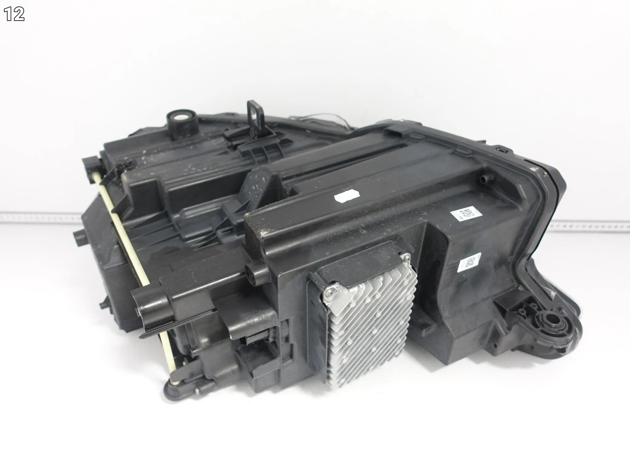 AUDI Q4 E-TRON 89A 21- LAMPA MATRIX HIGH FULL LED PRAWA PRZÓD EUROPA ac0f9edd438e89e940b1bd6a56f0b7e5