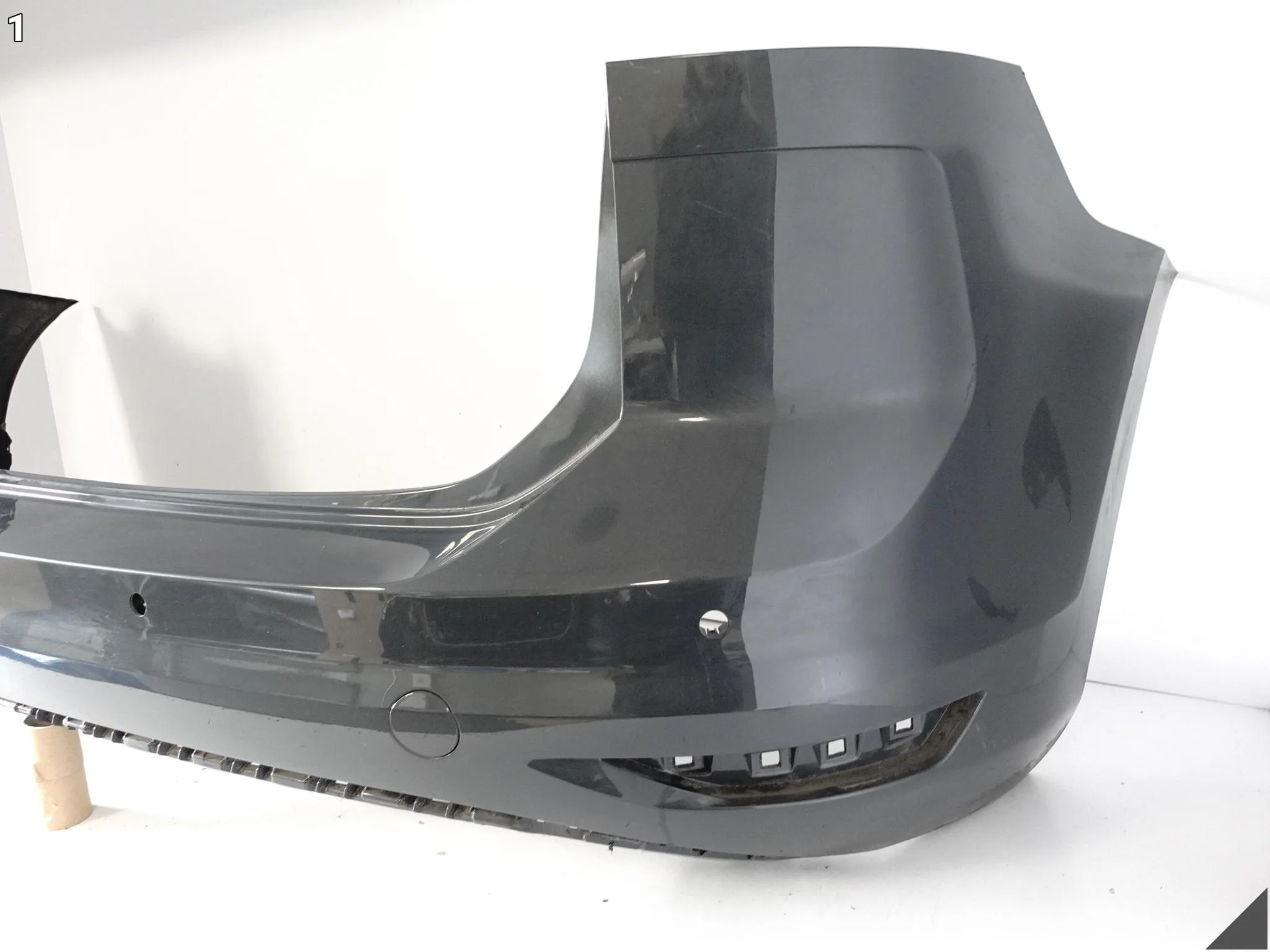 VW TOURAN III 3 5TA 15-26 ZDERZAK BUMPER TYŁ (4xPDC) 5TA807421A f8df731d4f245b5360d124163c7a7db8