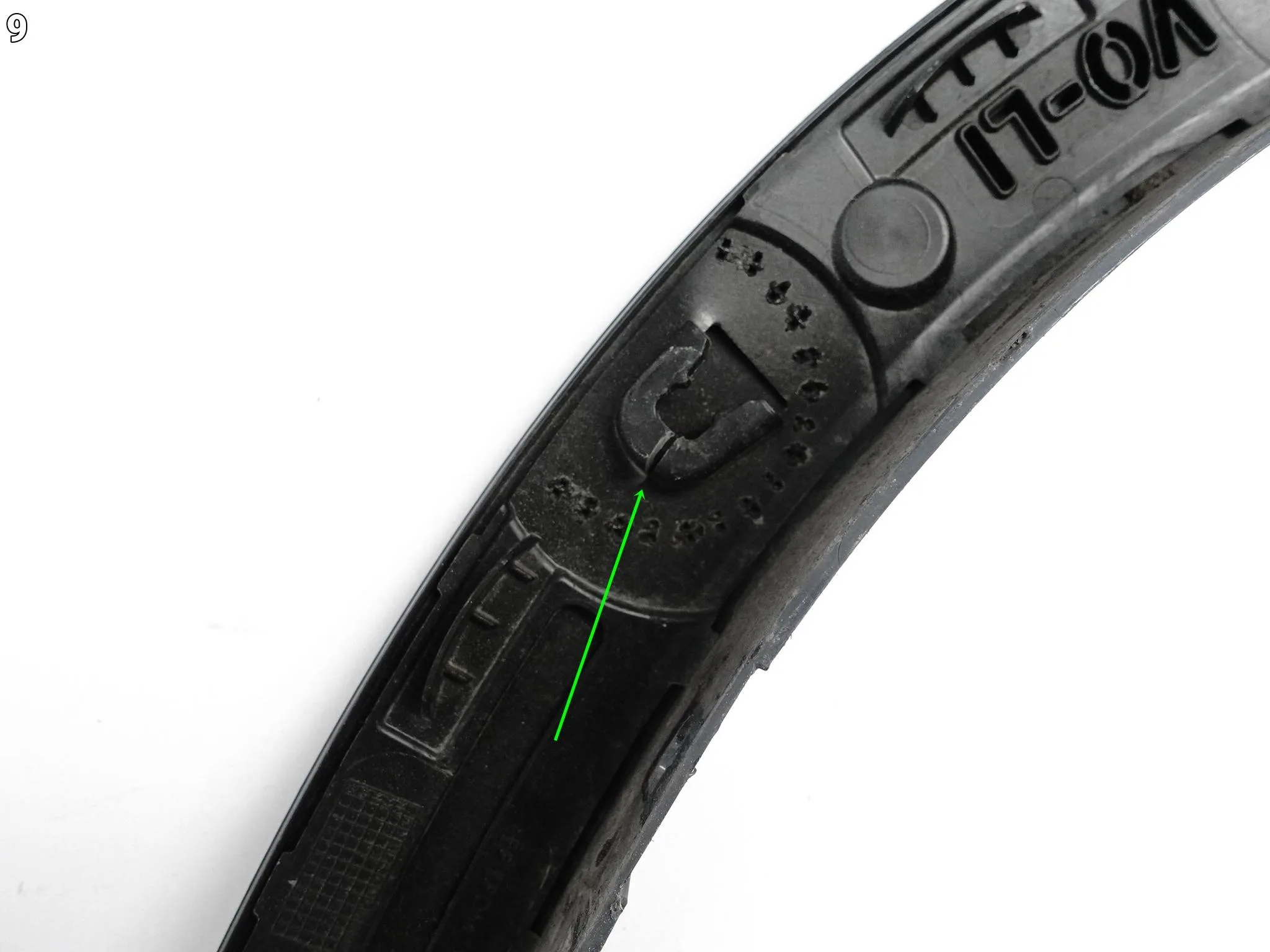 BMW X1 U11 M-PAKIET MSP 225 22- LISTWA NAKŁADKA NA BŁOTNIK PRZÓD LEWA STORM fd2be85b735d495c0cba1a66ff27ea05