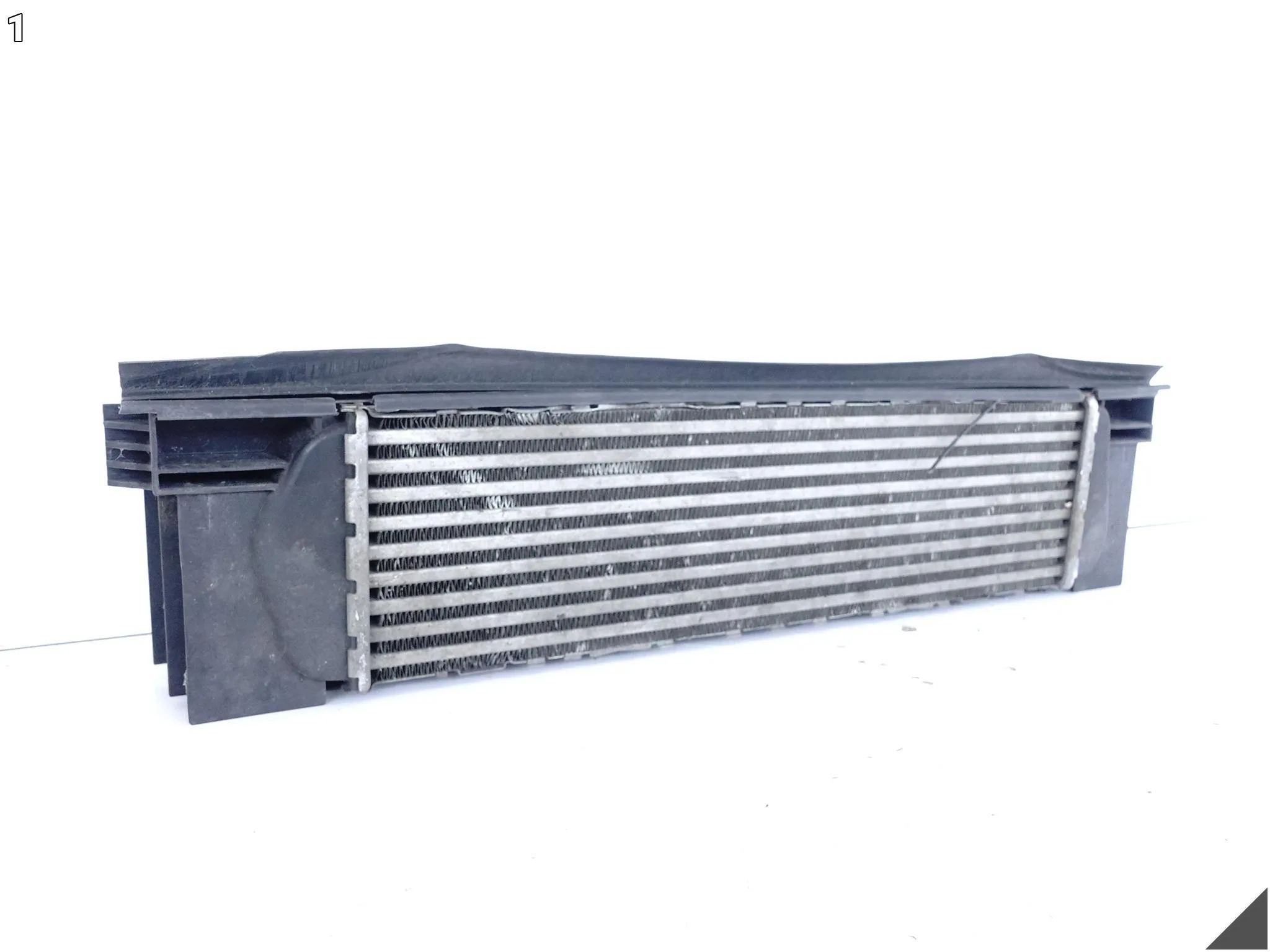 BMW F20 F21 F22 F30 F31 F32 F33 F34 F36 INTERCOOLER CHŁODNICA POWIETRZA 259a7e8d068ef04166b57e125719f20f