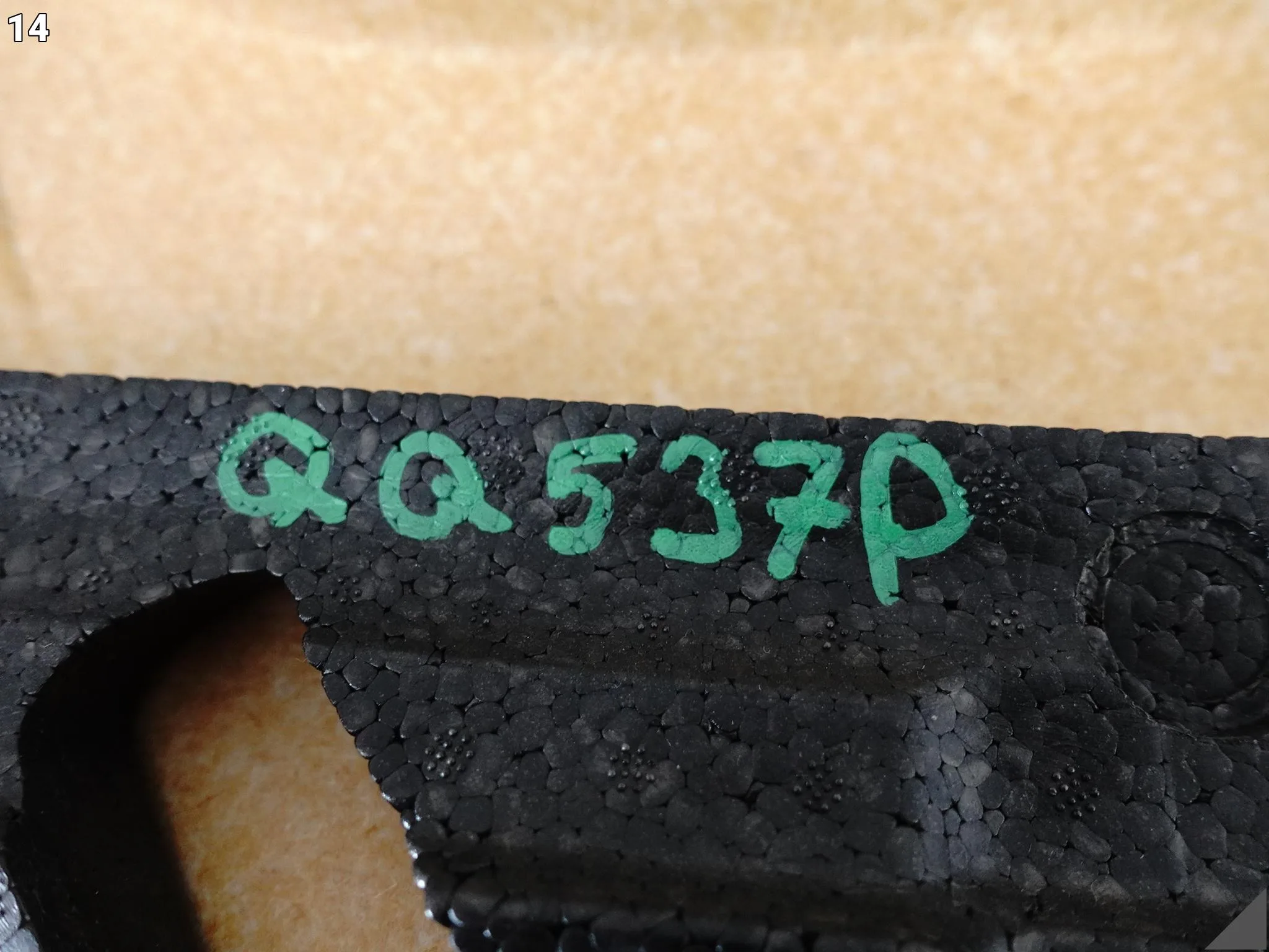 VOLVO V70 II 2 00-07 TAPICERKA BOCZEK DRZWI PANEL PRAWA TYŁ 39990935 51c9ef2b87ef3d15025c5207d6395f09