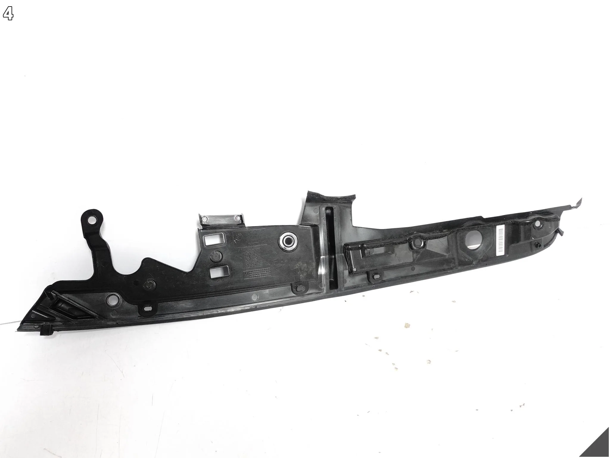 BMW M8 F91 F92 F93 8 G14 G15 G16 18- LISTWA USZCZELKA BŁOTNIK PRZÓD PRAWA 1ce41700d5b56931221b2c32dab1b348