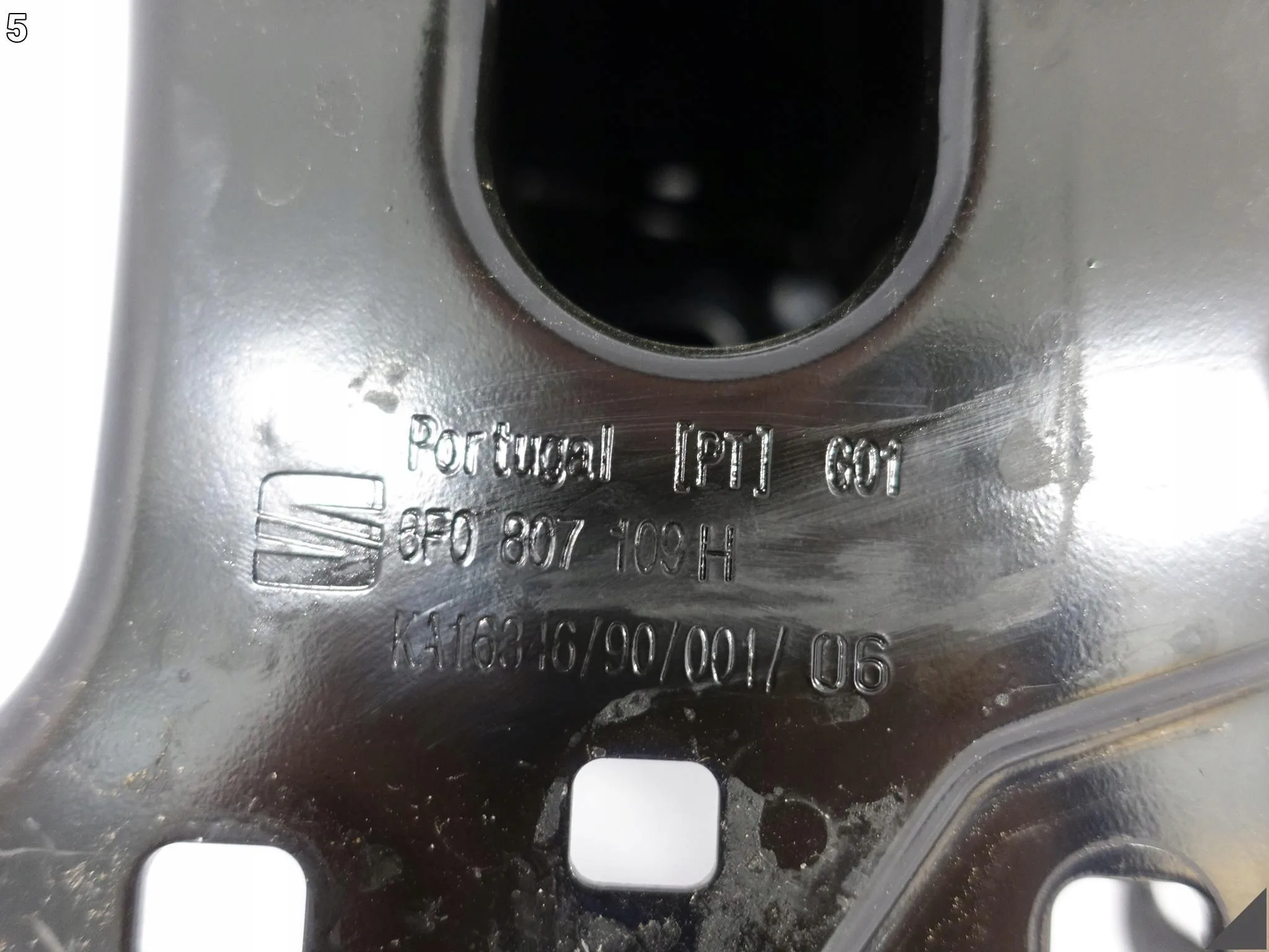 SEAT IBIZA V 5 6F0 ARONA LIFT 17- BELKA WZMOCNIENIE W ZDERZAK PRZÓD 770b5696e9740c3430099a5bbfac40a6