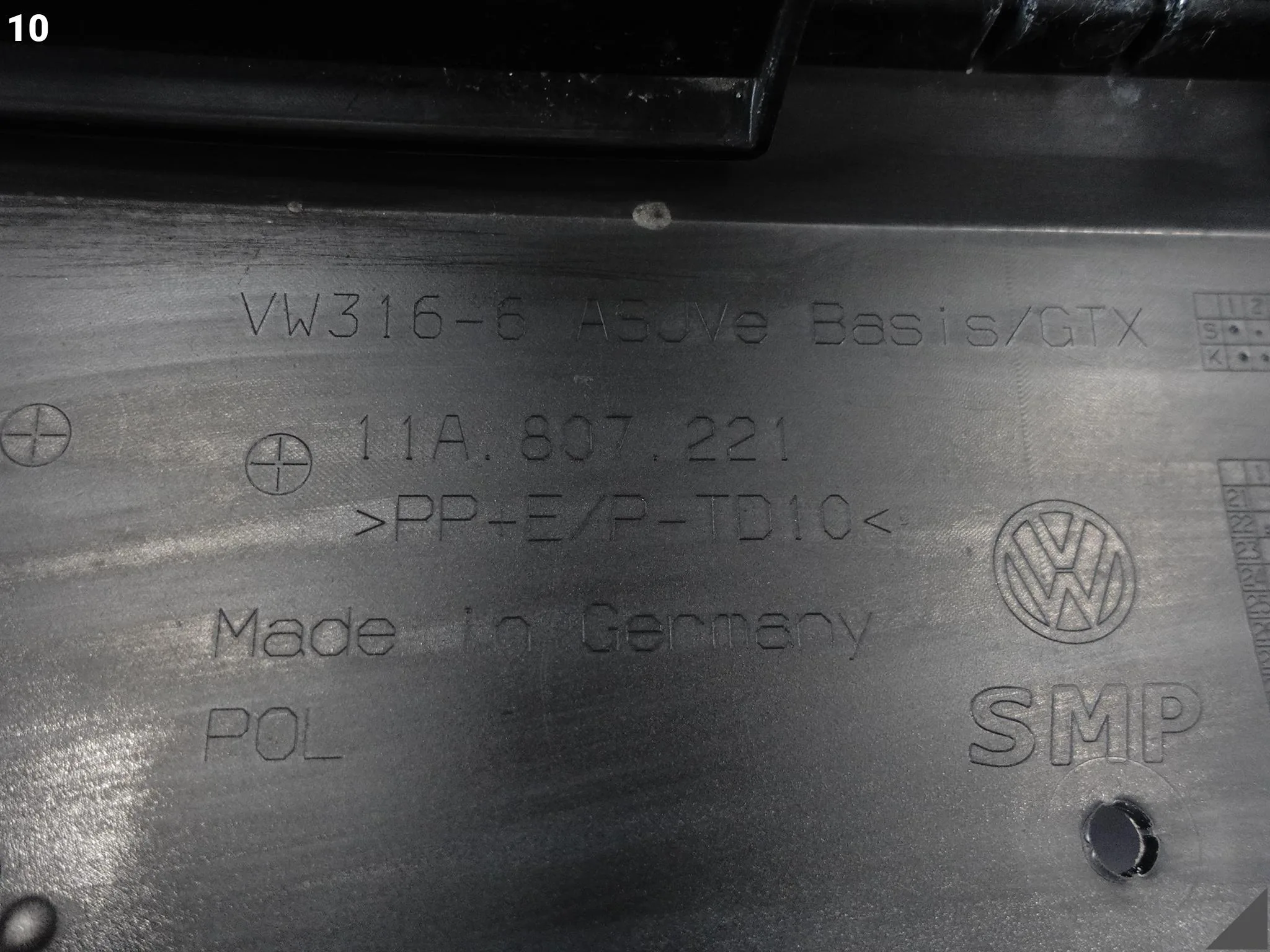 VW ID4 ID.4 ZWYKŁY / GTX 11A 20- ZDERZAK BUMPER ATRAPA GRILL PRZÓD 1b873b46b60cbb7e45c6bb9e6272d613