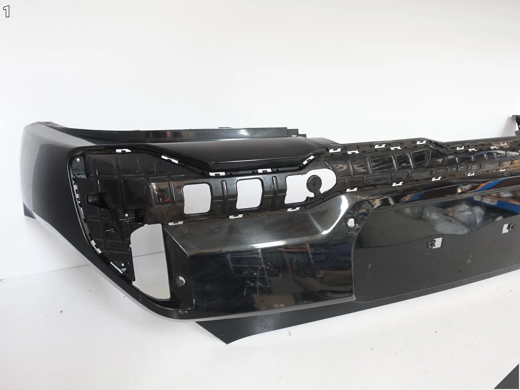 KIA EV9 GT-LINE 23- ZDERZAK BUMPER TYŁ (4xPDC) 86612-DO200 3726dd8f8a06b419d2d5d21fe728de5f