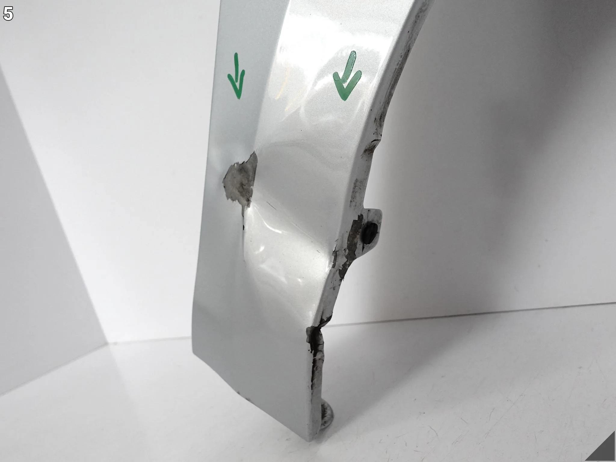 SKODA OCTAVIA IV (4 GENERACJA) 5E3 20- BŁOTNIK FENDER PRAWY PRZÓD 84d902df13857b7f813d0824a6626a04