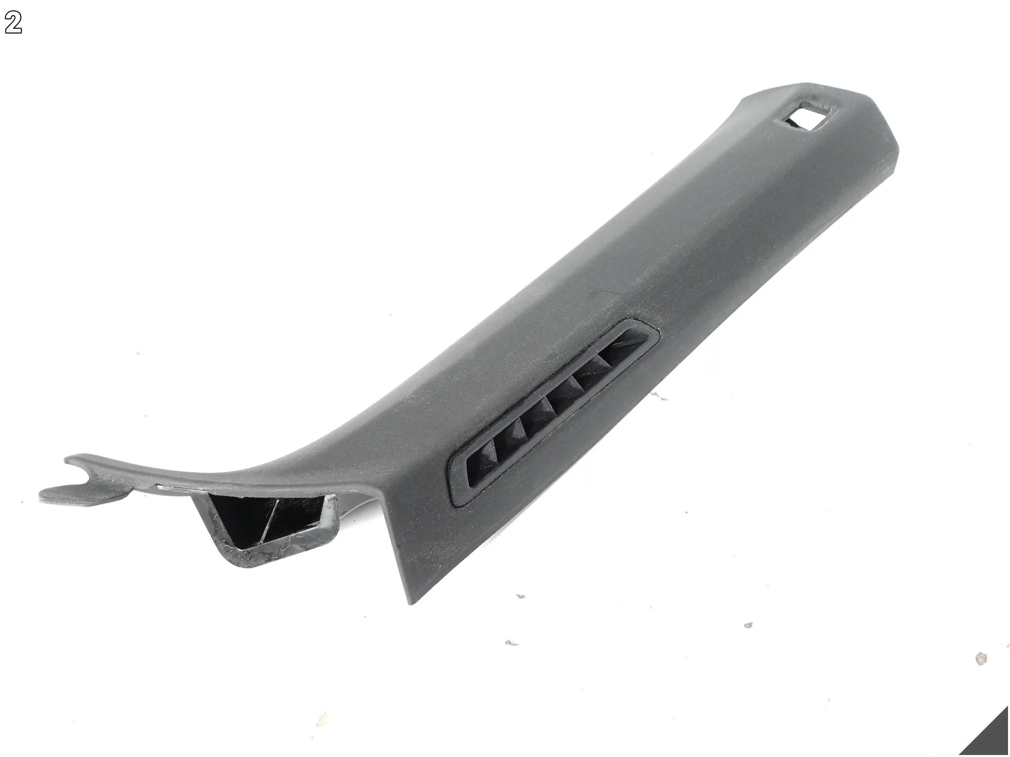 BMW M8 F91 8 G14 CABRIO M-POWER 19- POSZYCIE SŁUPEK A + KRATKA PRAWA SKÓRA c2120b8e1a9deb302ddc415a175f3d48