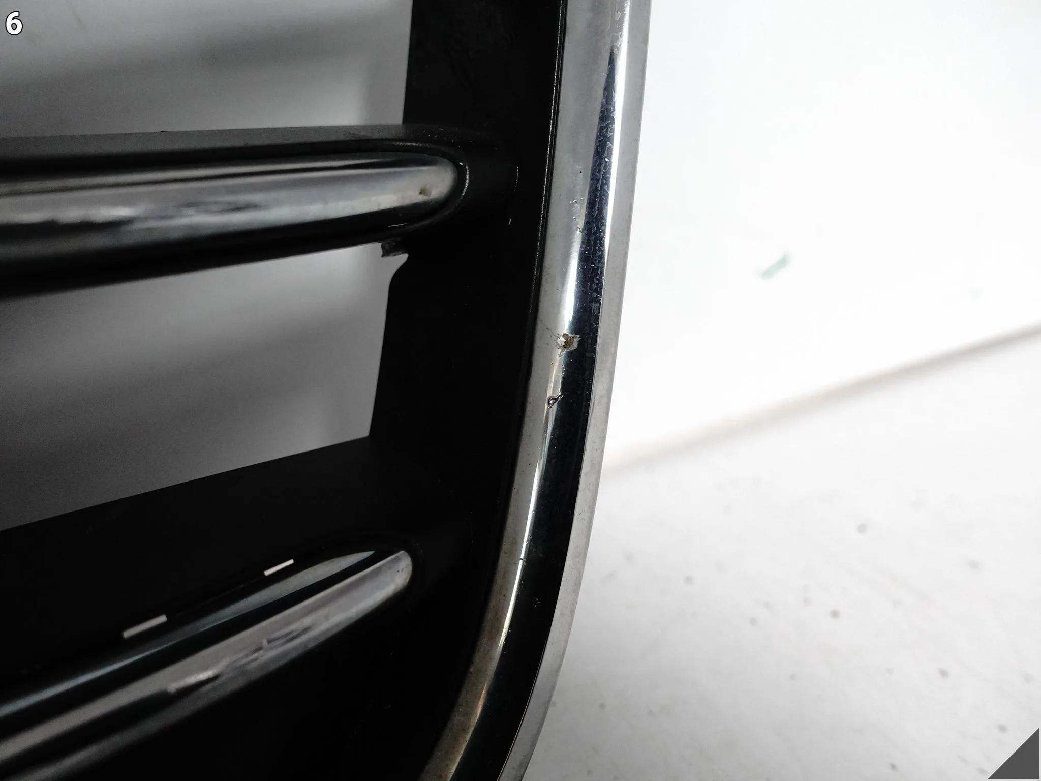 VW TOUAREG II 2 7P6 10-14 KRATKA ŚRODKOWA ATRAPA CHROM LISTWA ZDERZAK PRZÓD 8ecfea3e38532c36aabfa16b31814d03