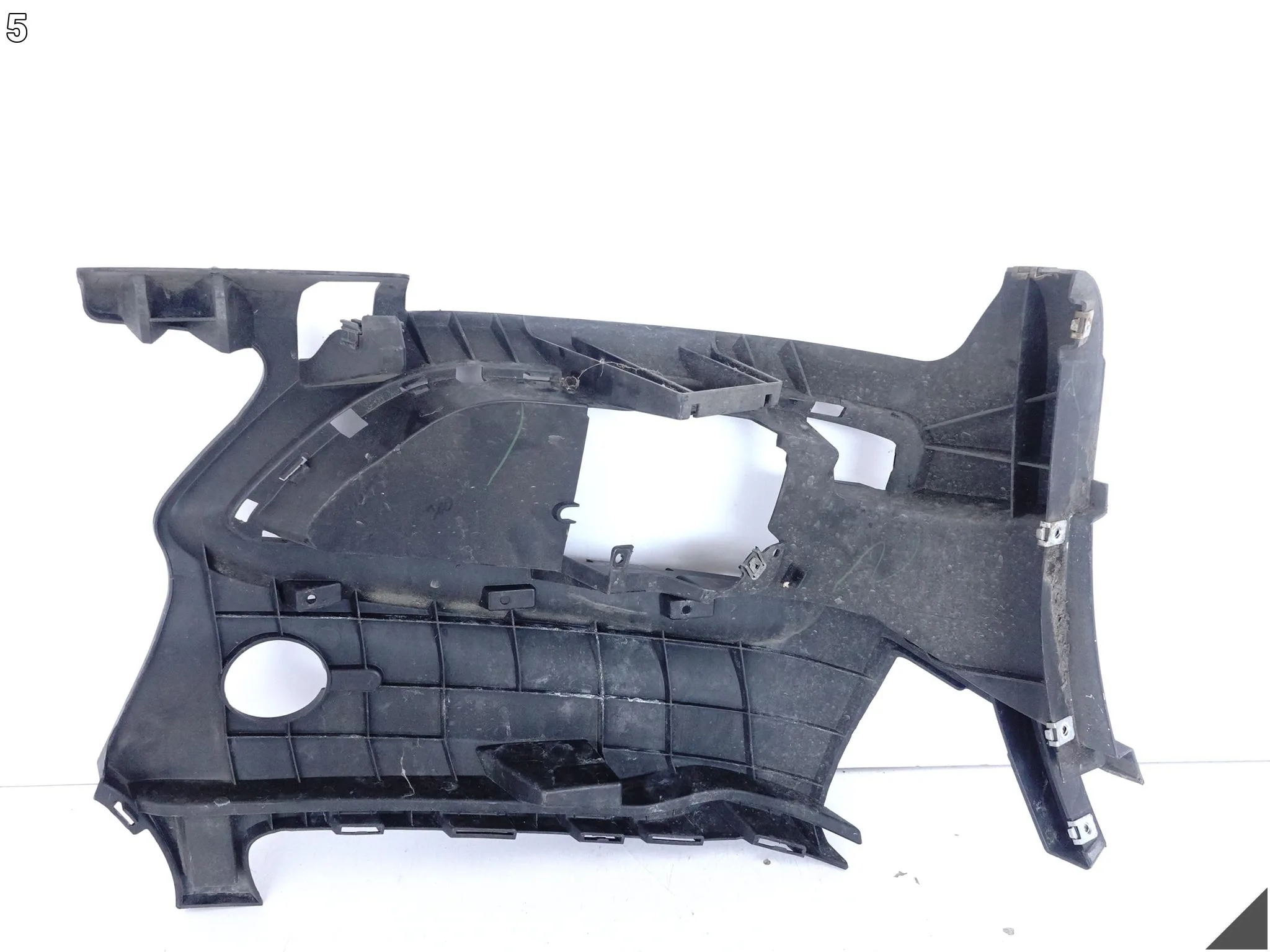 BMW 2 F45 ACTIVE TOURER F46 GRAN TOURER 14-18 ŚLIZG W ZDERZAK LEWY PRZÓD 615048c12d6c976f64b570d09edb93f8