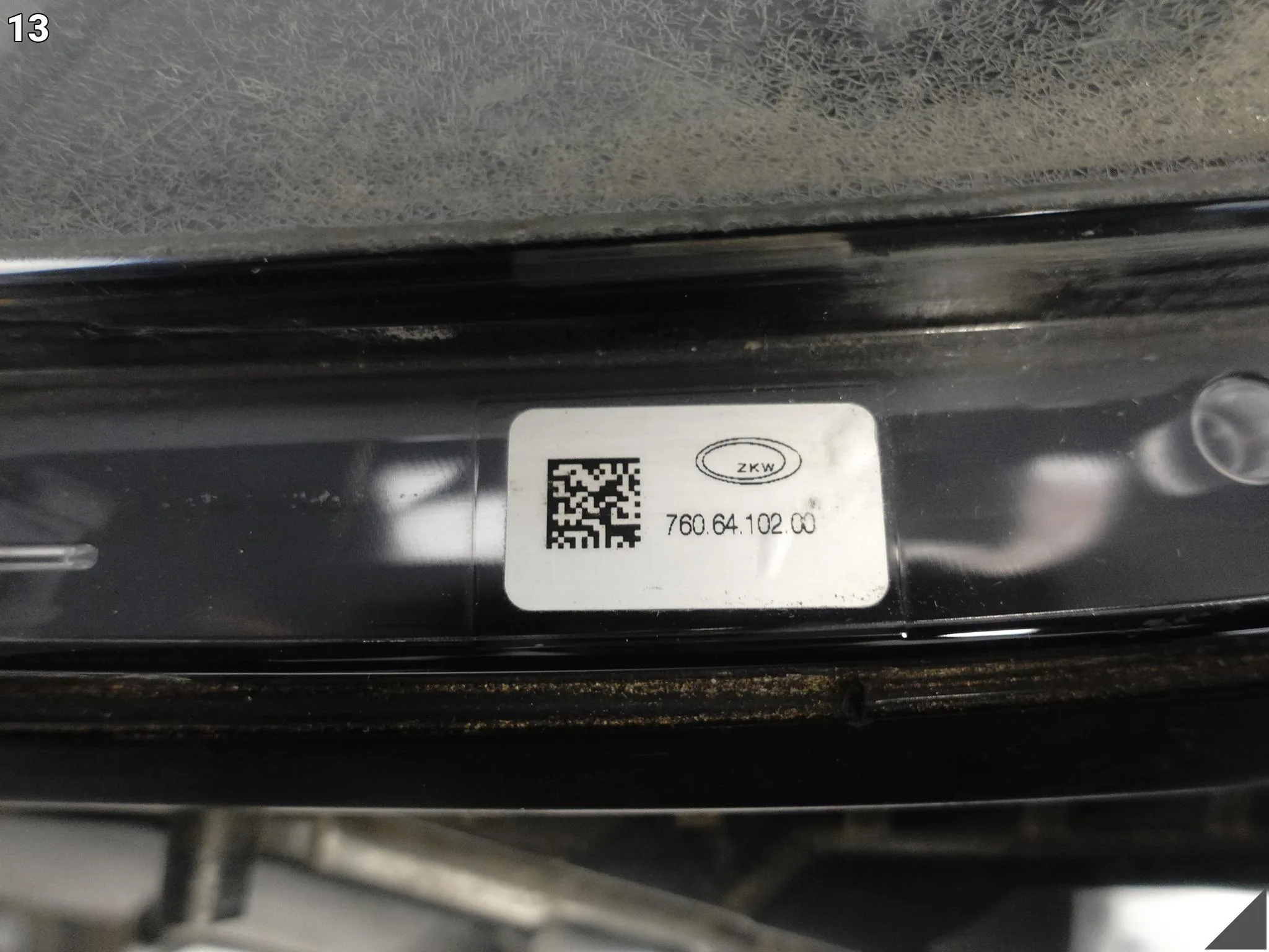 PORSCHE MACAN 95B 13-18 TURBO / GTS LAMPA XENON EXKL PRAWA PRZÓD EU CZARNA 18b5398411ef312aa32ea18481defa86
