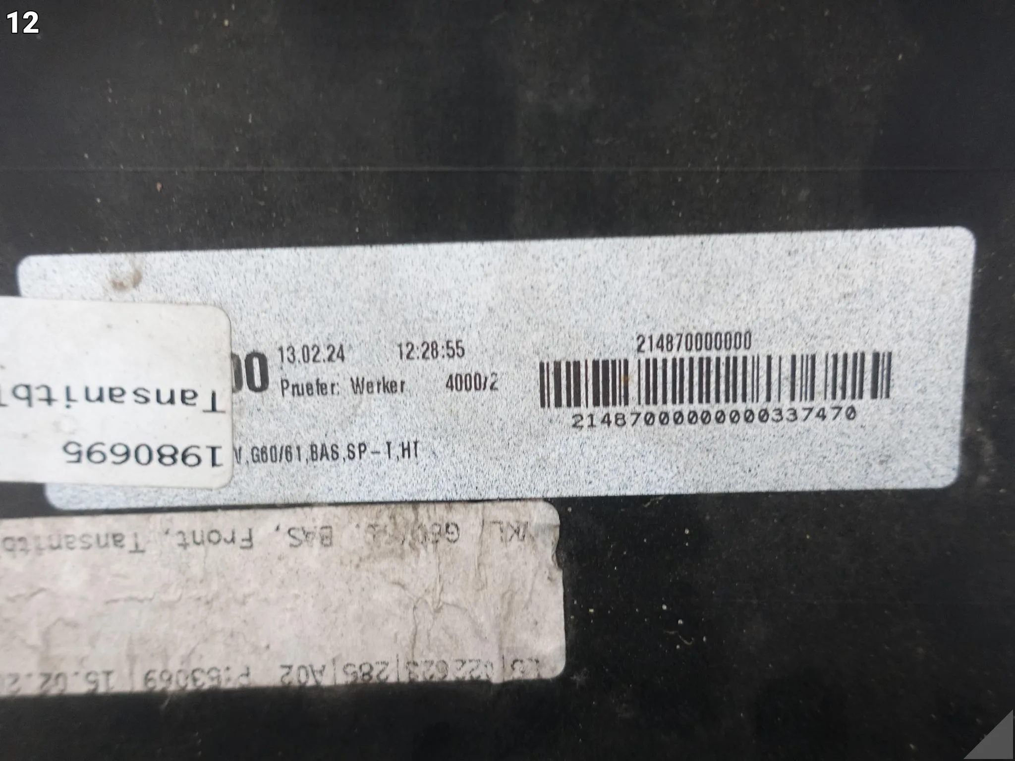 BMW 5 G60 G61 ZWYKŁY BASIC 23- ZDERZAK BUMPER ZAŚLEPKA PRZÓD (6xPDC) 5acc5884a4004d4fda03eee9f1857b85
