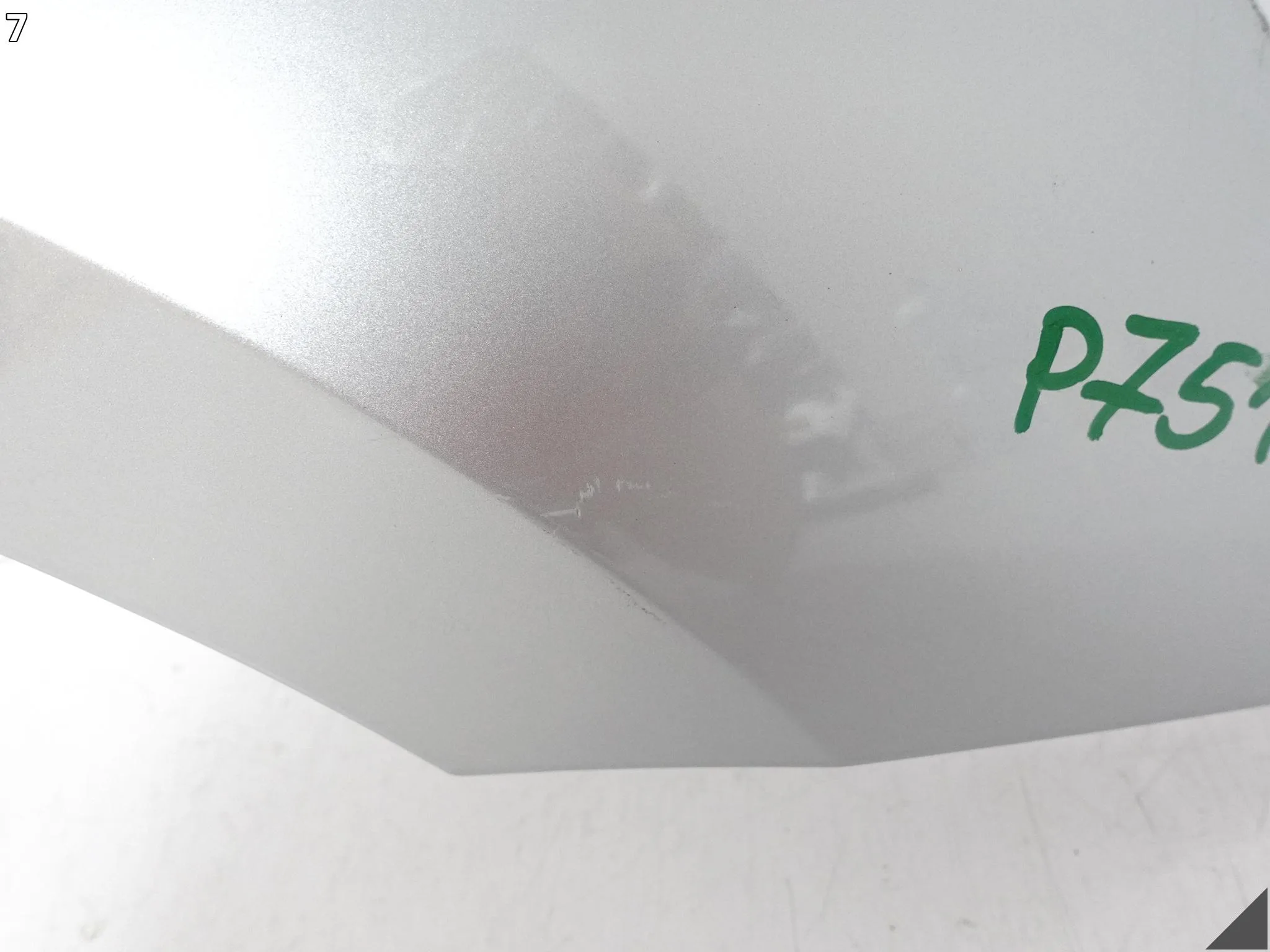 SKODA OCTAVIA IV (4 GENERACJA) 5E3 20- BŁOTNIK FENDER PRAWY PRZÓD d860e08f94e0e2fd5a566bb8c07a7867