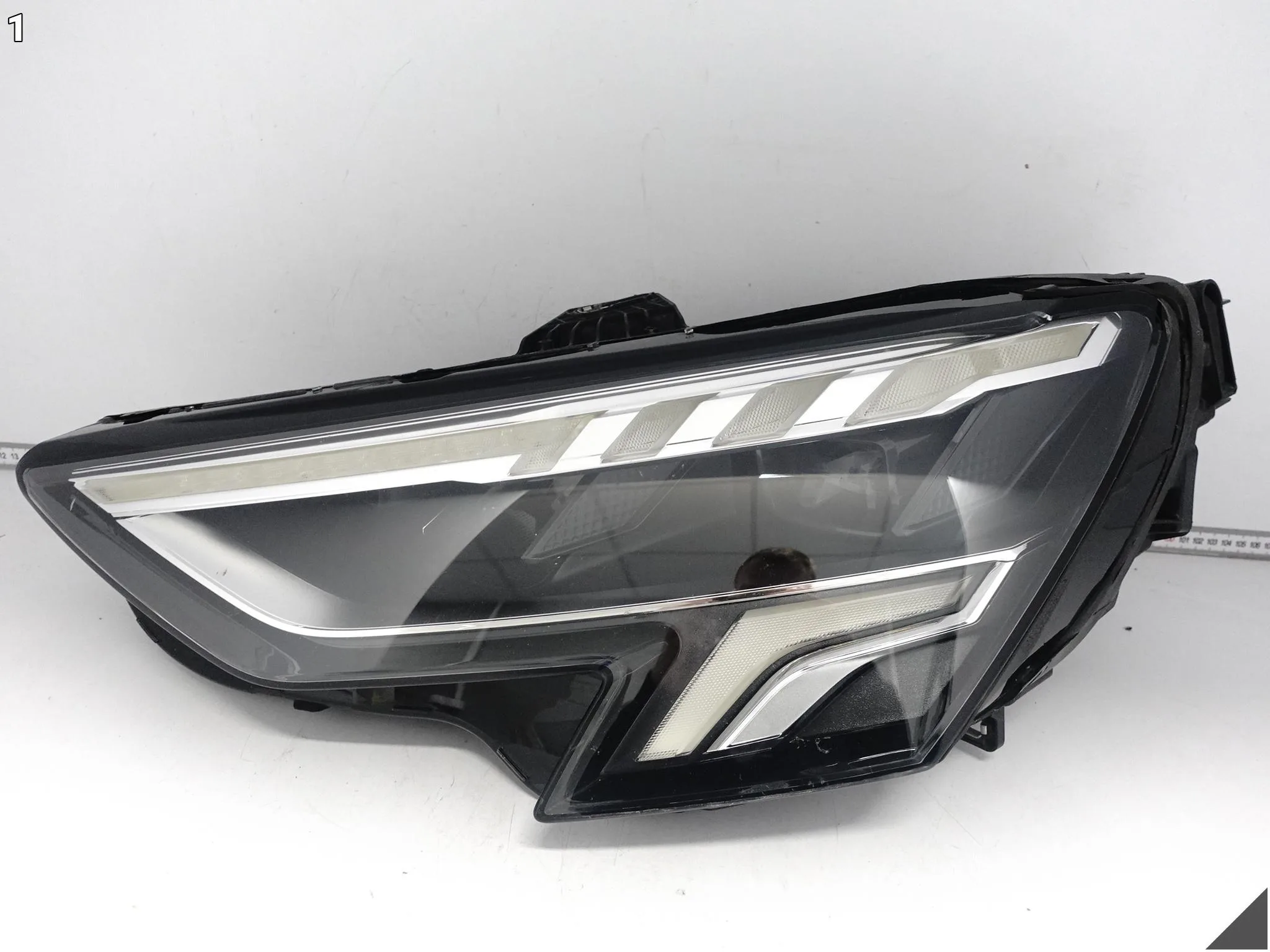 AUDI A3 S3 8Y0 20-24 LAMPA FULL LED LEWA PRZÓD EUROPA *033* + MODUŁ 0fedefa768cc74b1694d49ed1b5569b1